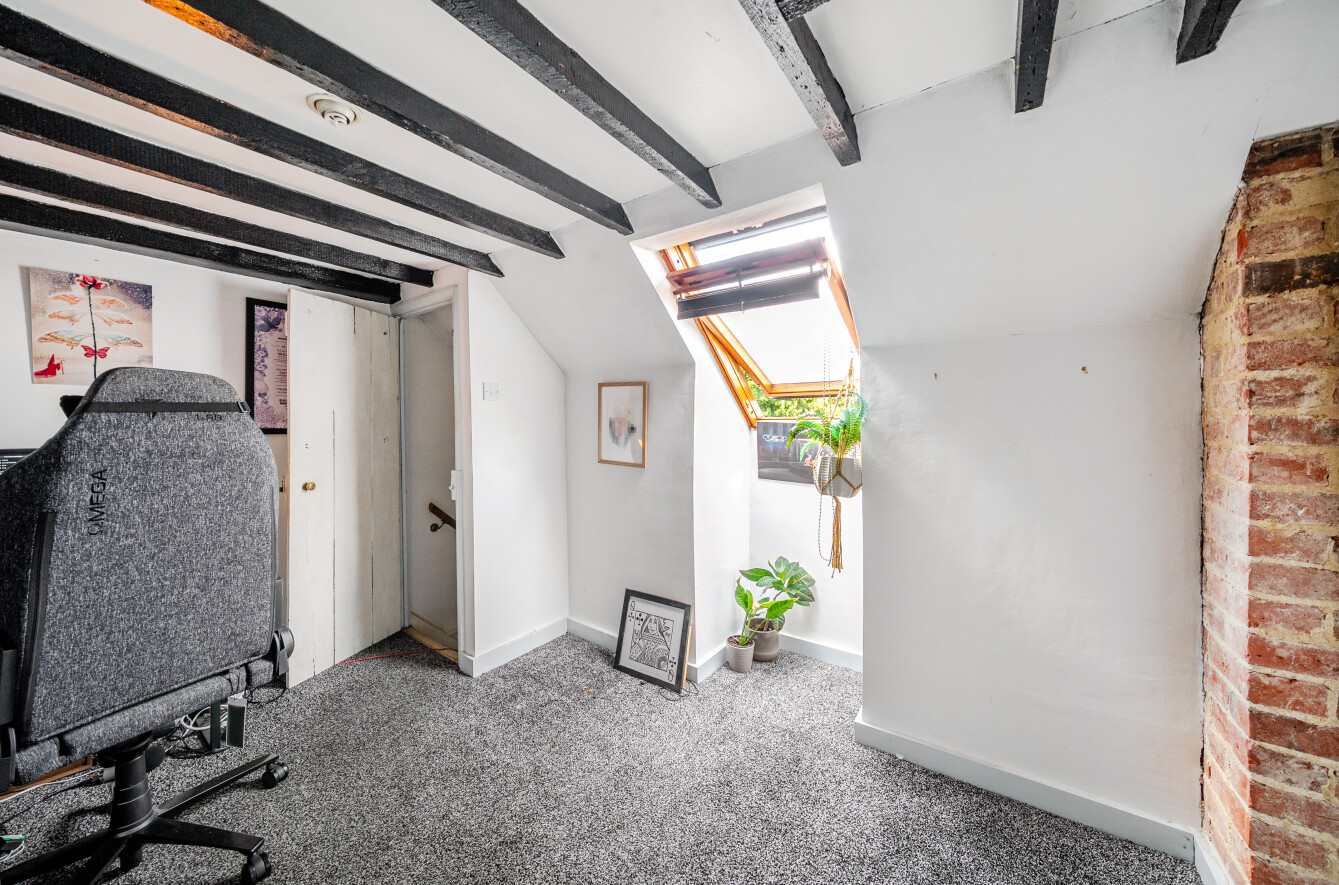 Littlefield Road, Alton, Hampshire, GU34 - Charters