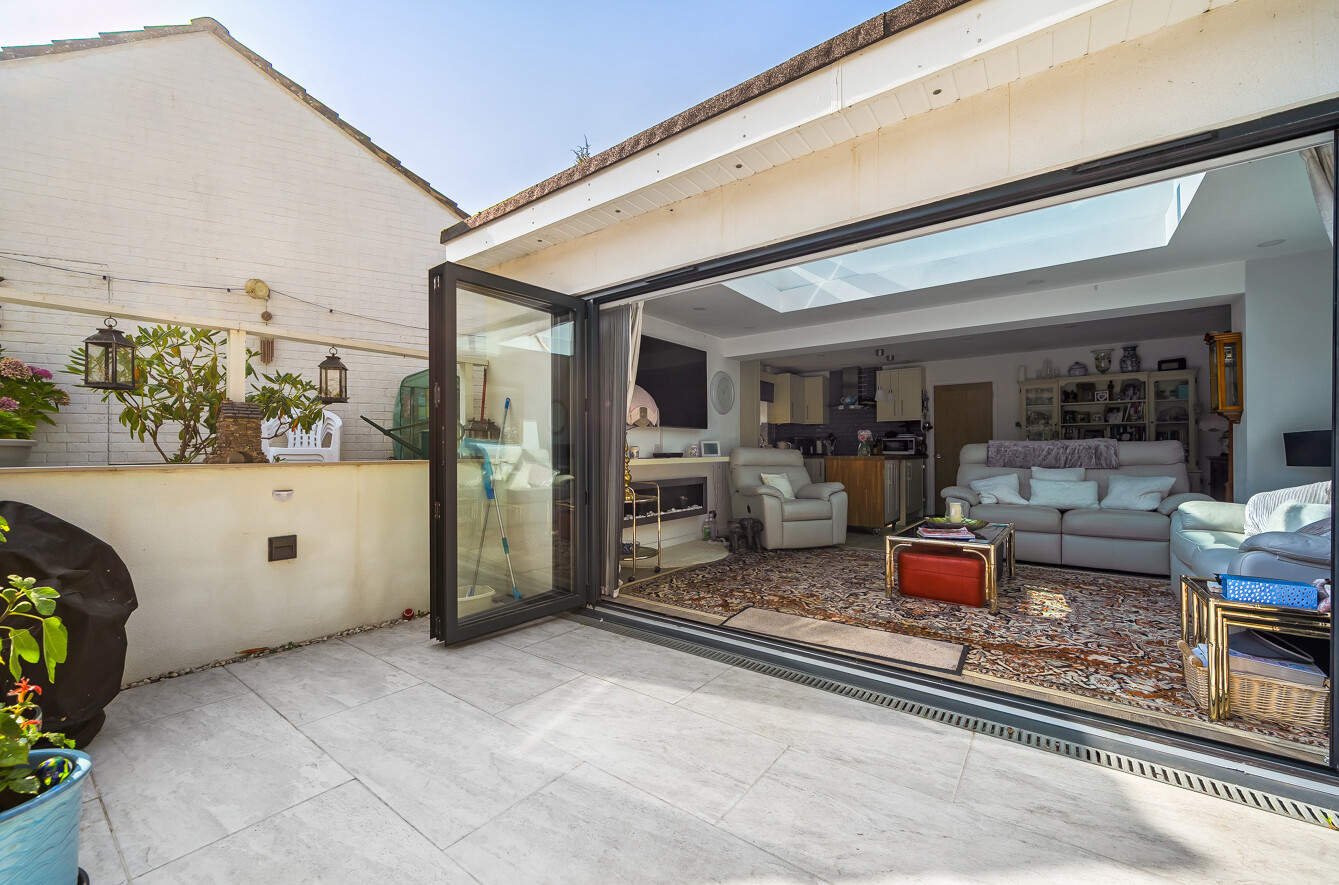 Sandown Close, Alton, Hampshire, GU34 - Charters