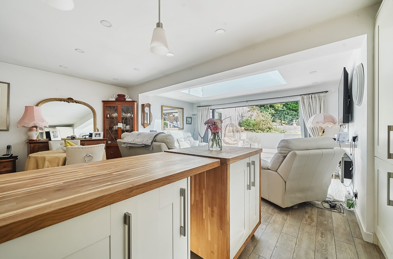 Sandown Close, Alton, Hampshire, GU34 - Charters