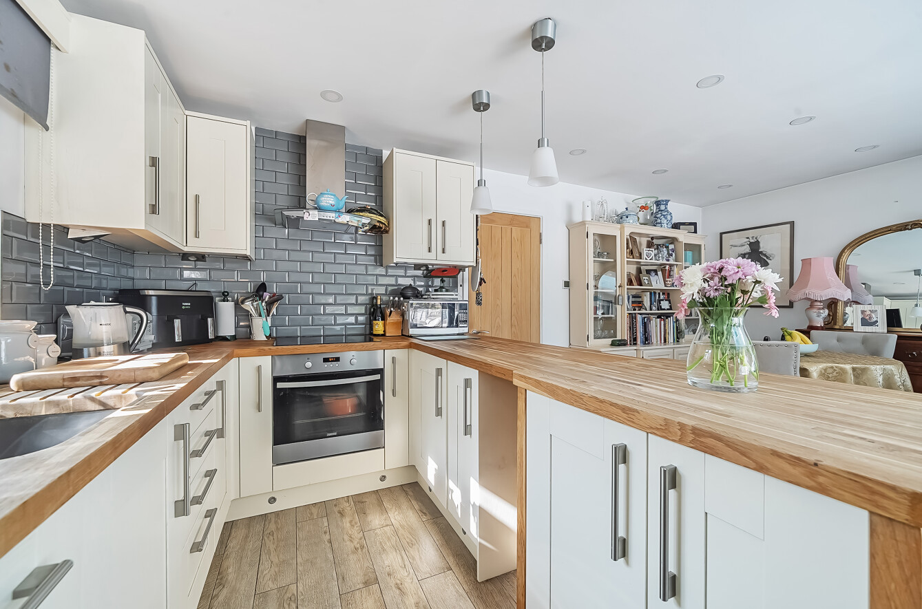Sandown Close, Alton, Hampshire, GU34 - Charters
