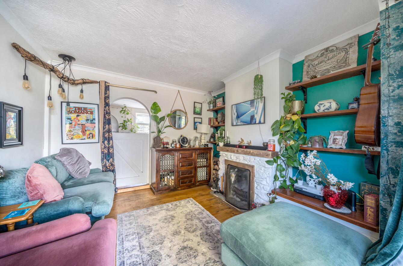 Tower Street, Alton, Hampshire, GU34 - Charters