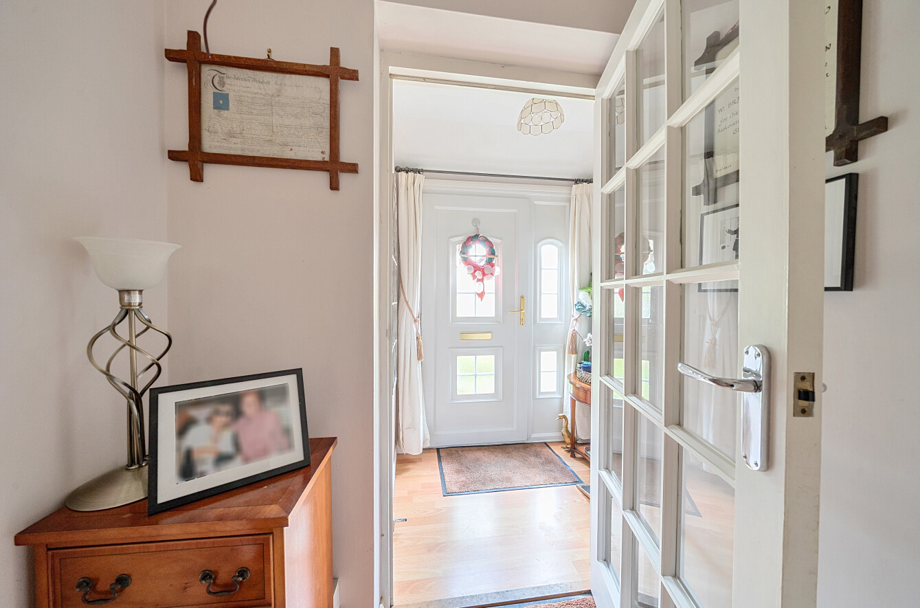 Carpenters Close, Holybourne, Alton, GU34