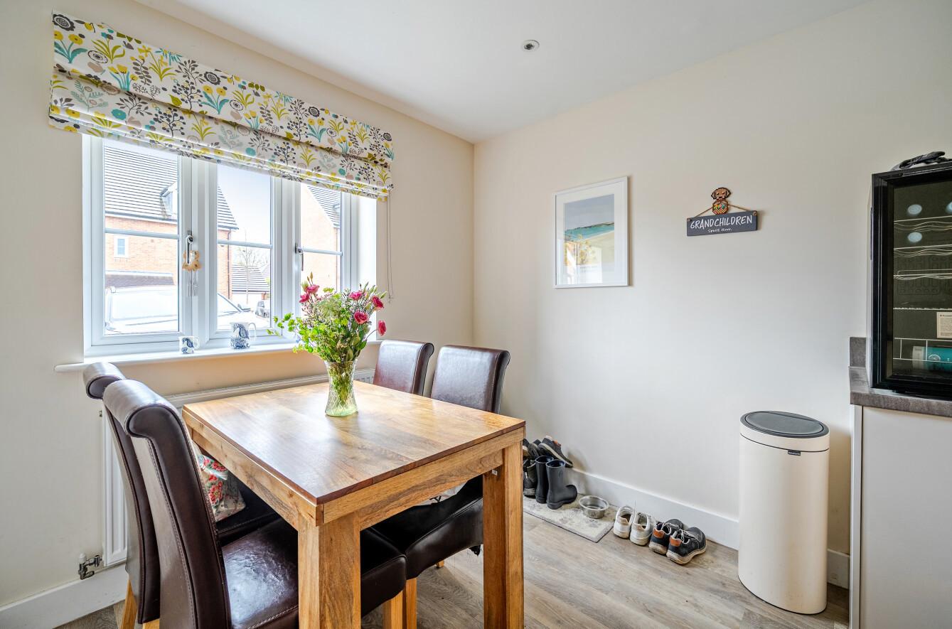 Heighes Drive, Alton, Hampshire, GU34