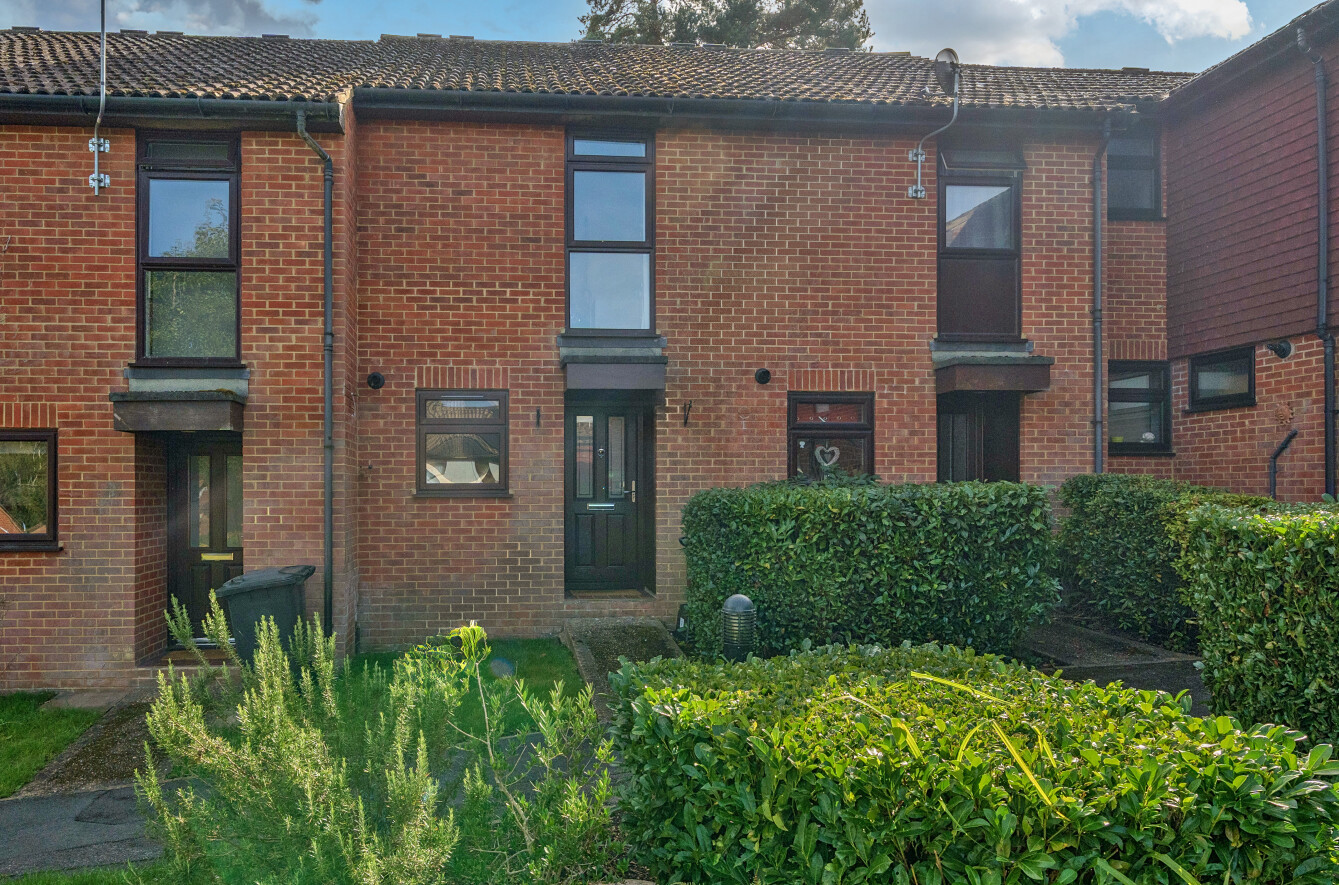 Montrose Close, Whitehill, Bordon, Hampshire, GU35