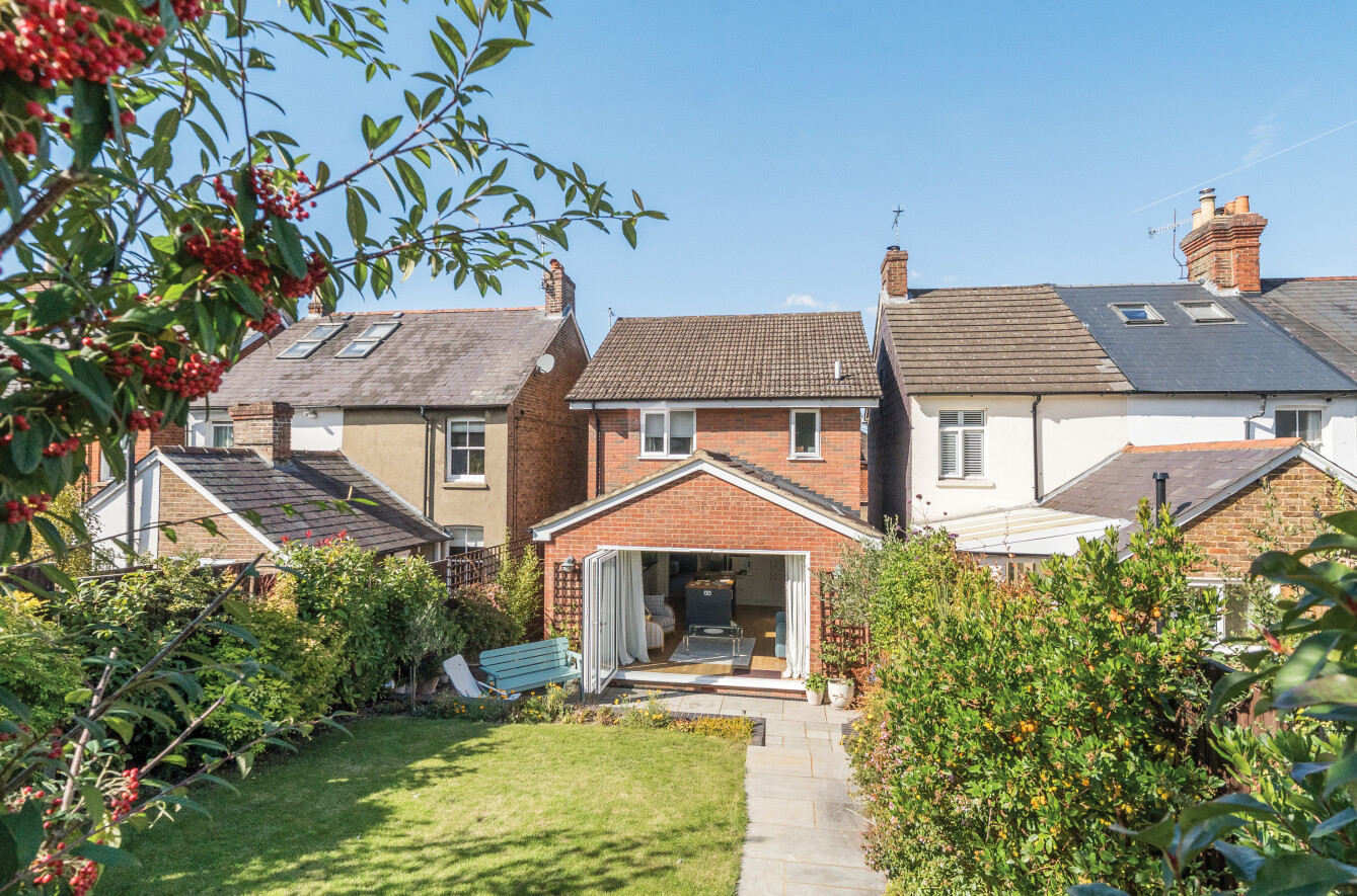 Upper Grove Road, Alton, Hampshire, GU34 - Charters