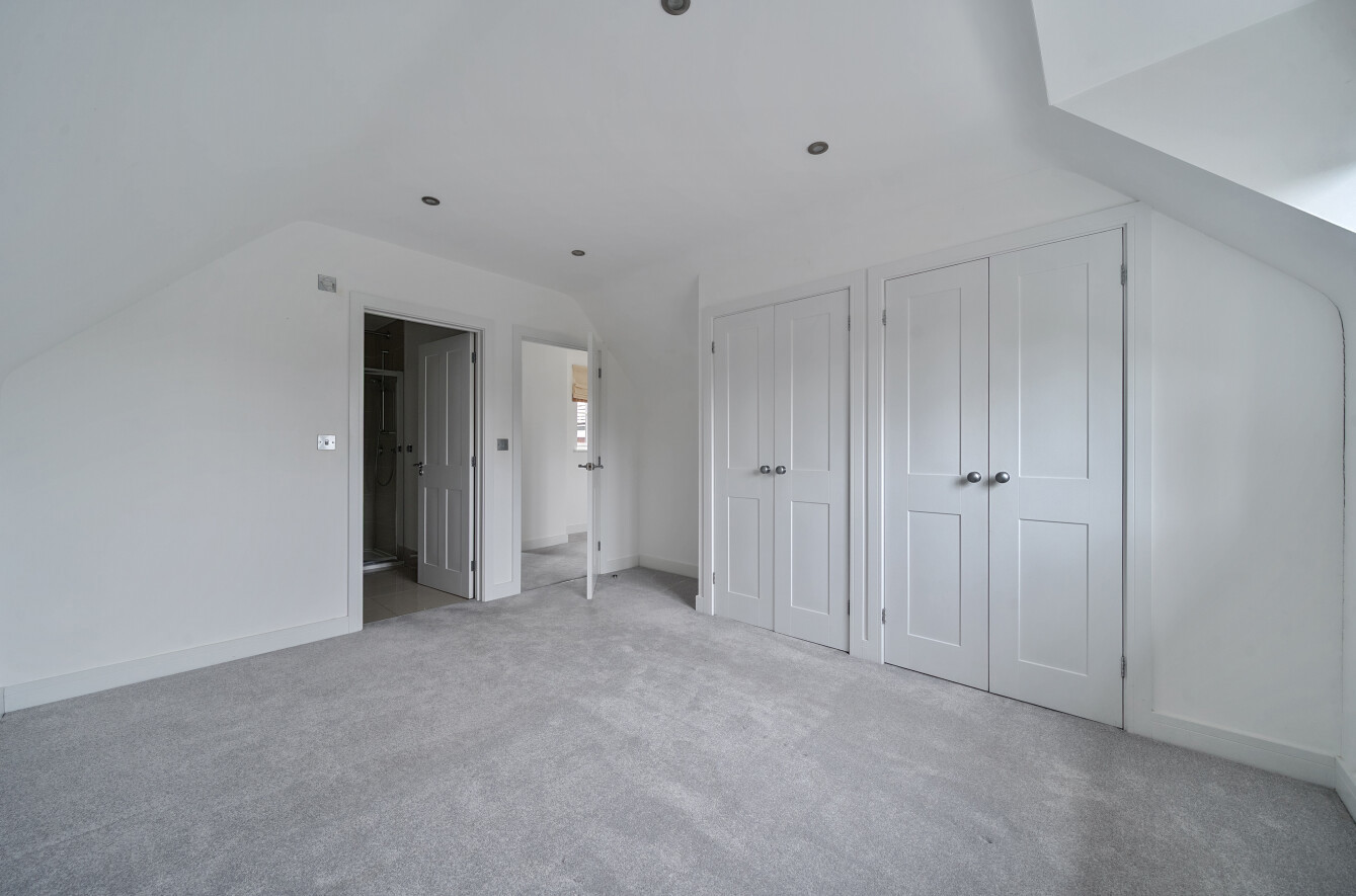 Woods Lane, Cliddesden, Basingstoke, Hampshire, RG25