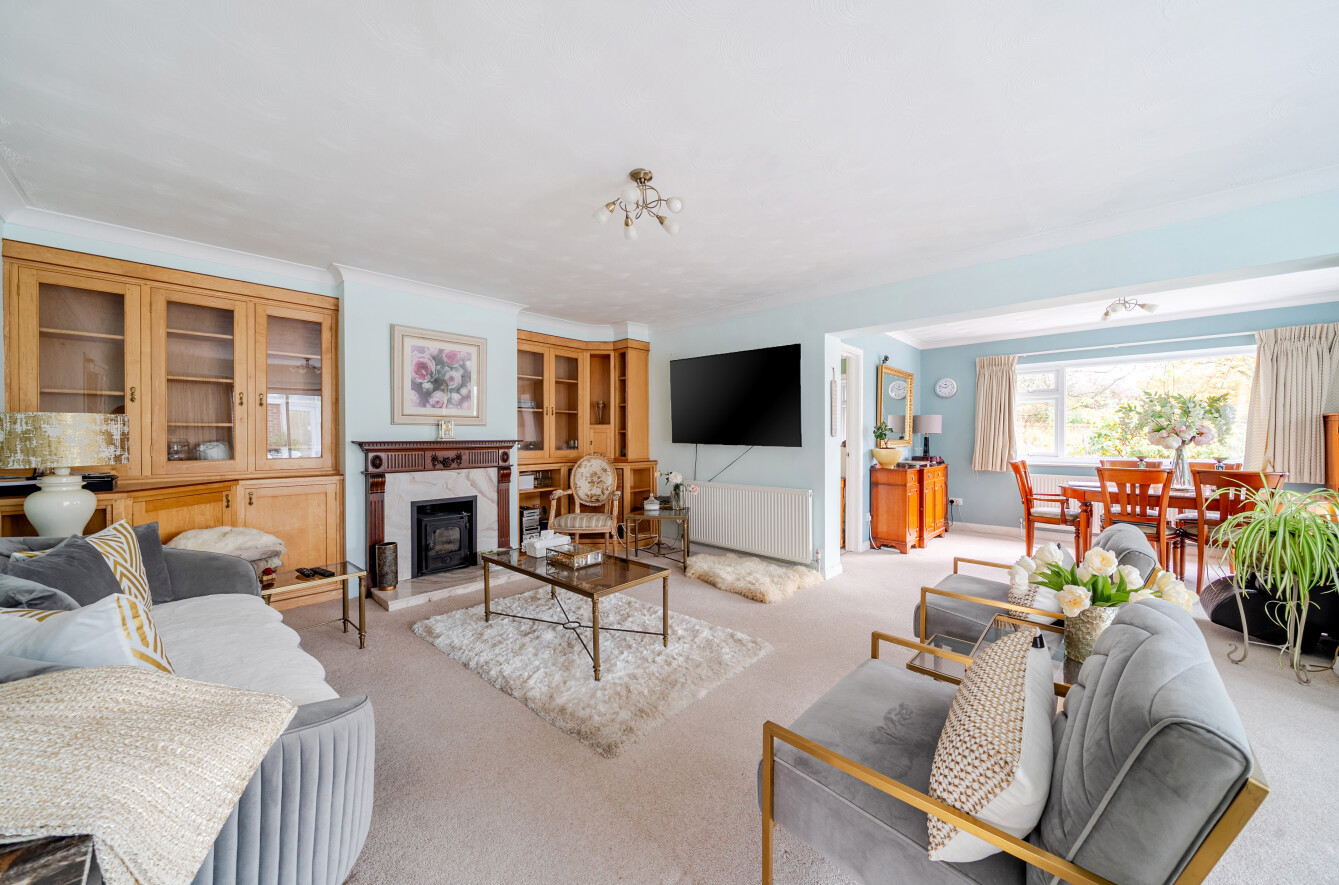 Alton Lane, Four Marks, Alton, Hampshire, GU34 Alton Lane, Four Marks, Alton, Hampshire, GU34 - Charters