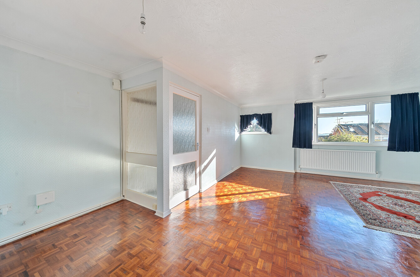 Dove Court, Alton, Hampshire, GU34 Dove Court, Alton, Hampshire, GU34 - Charters