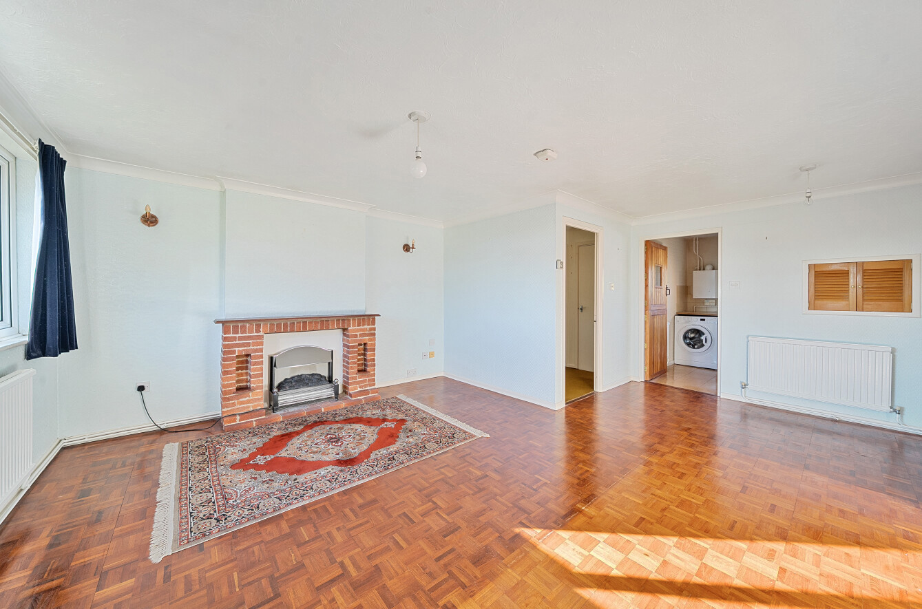 Dove Court, Alton, Hampshire, GU34 - Charters