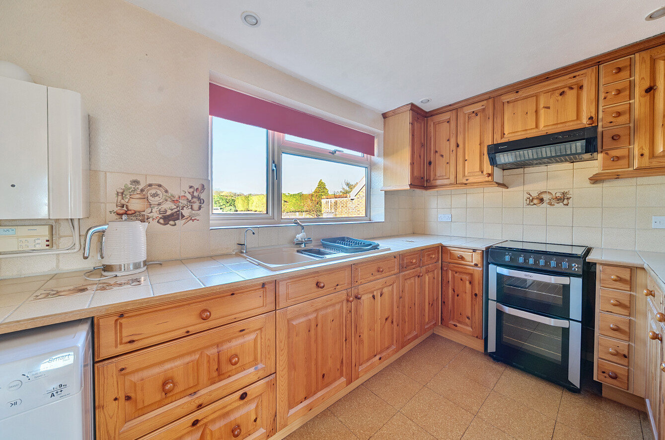 Dove Court, Alton, Hampshire, GU34 Dove Court, Alton, Hampshire, GU34 - Charters