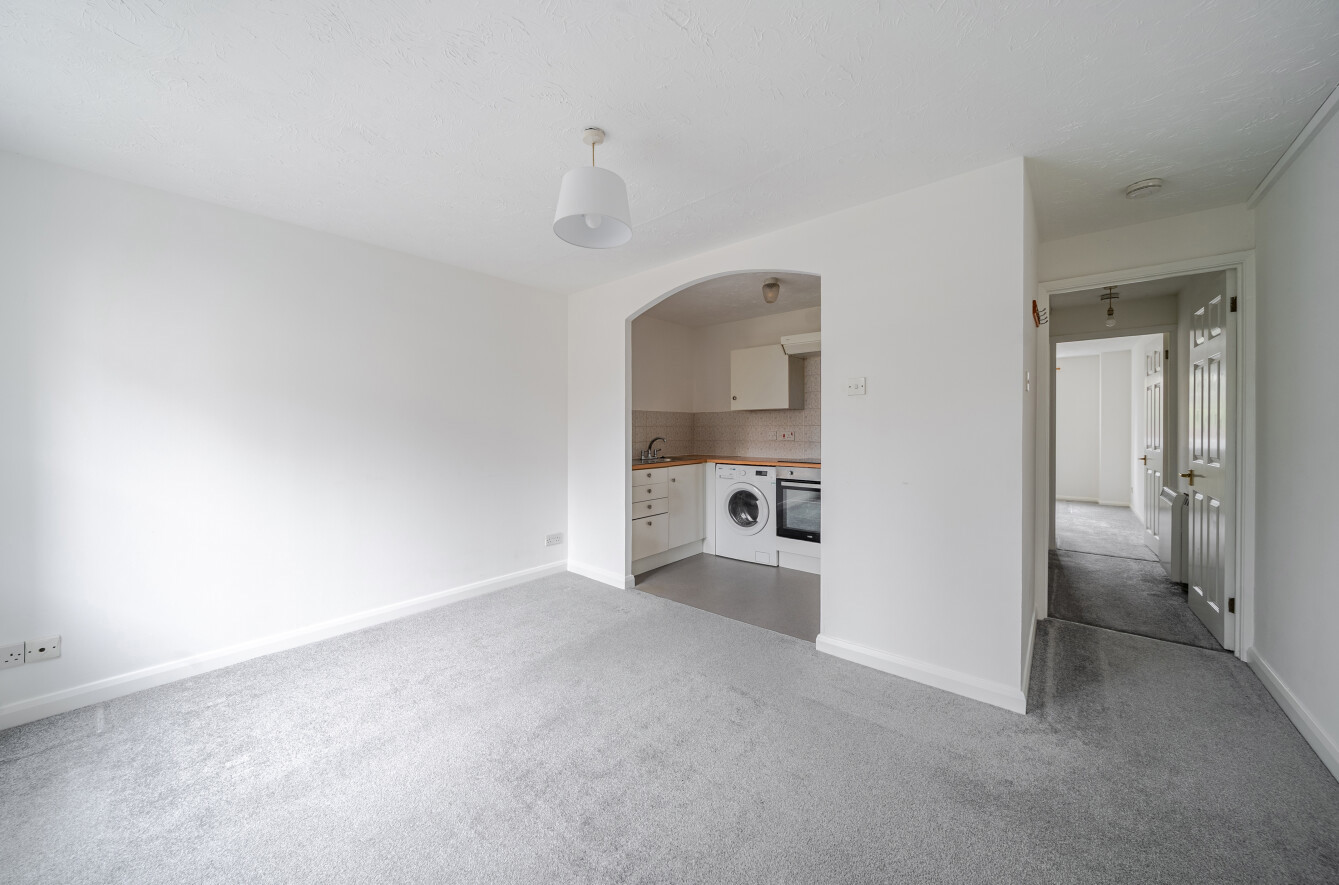 Waterside Court, Alton, Hampshire, GU34 Waterside Court, Alton, Hampshire, GU34 - Charters