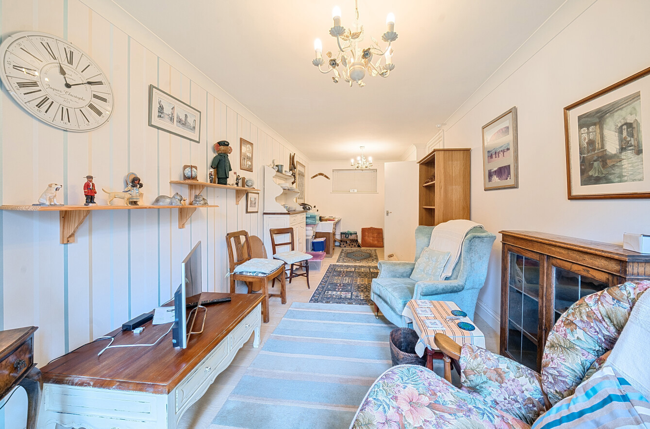 Lenten Street, Alton, Hampshire, GU34 Lenten Street, Alton, Hampshire, GU34 - Charters