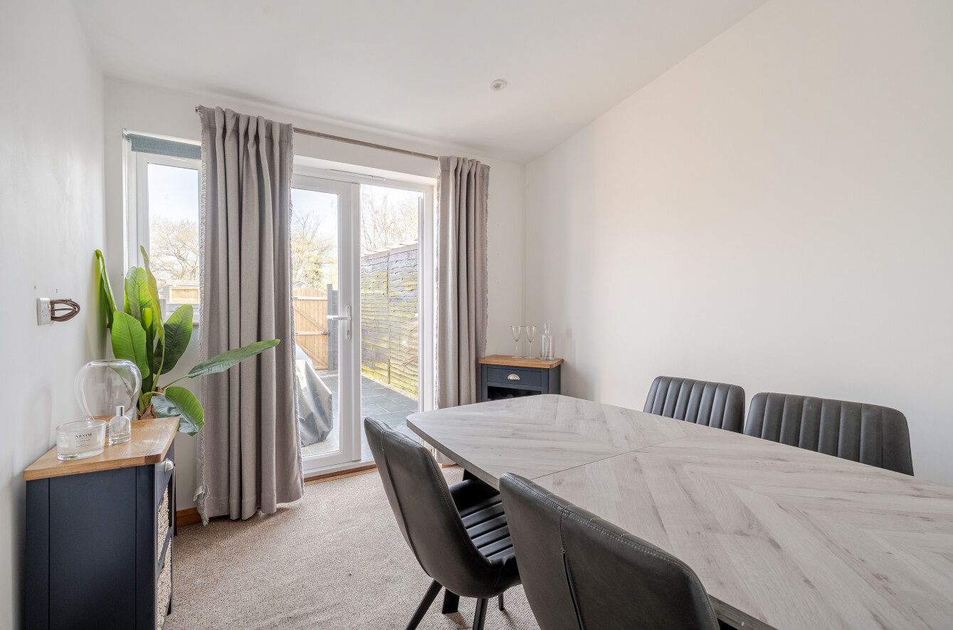 Gosport Road, Lower Farringdon, Alton, Hampshire, GU34 Gosport Road, Lower Farringdon, Alton, Hampshire, GU34 - Charters