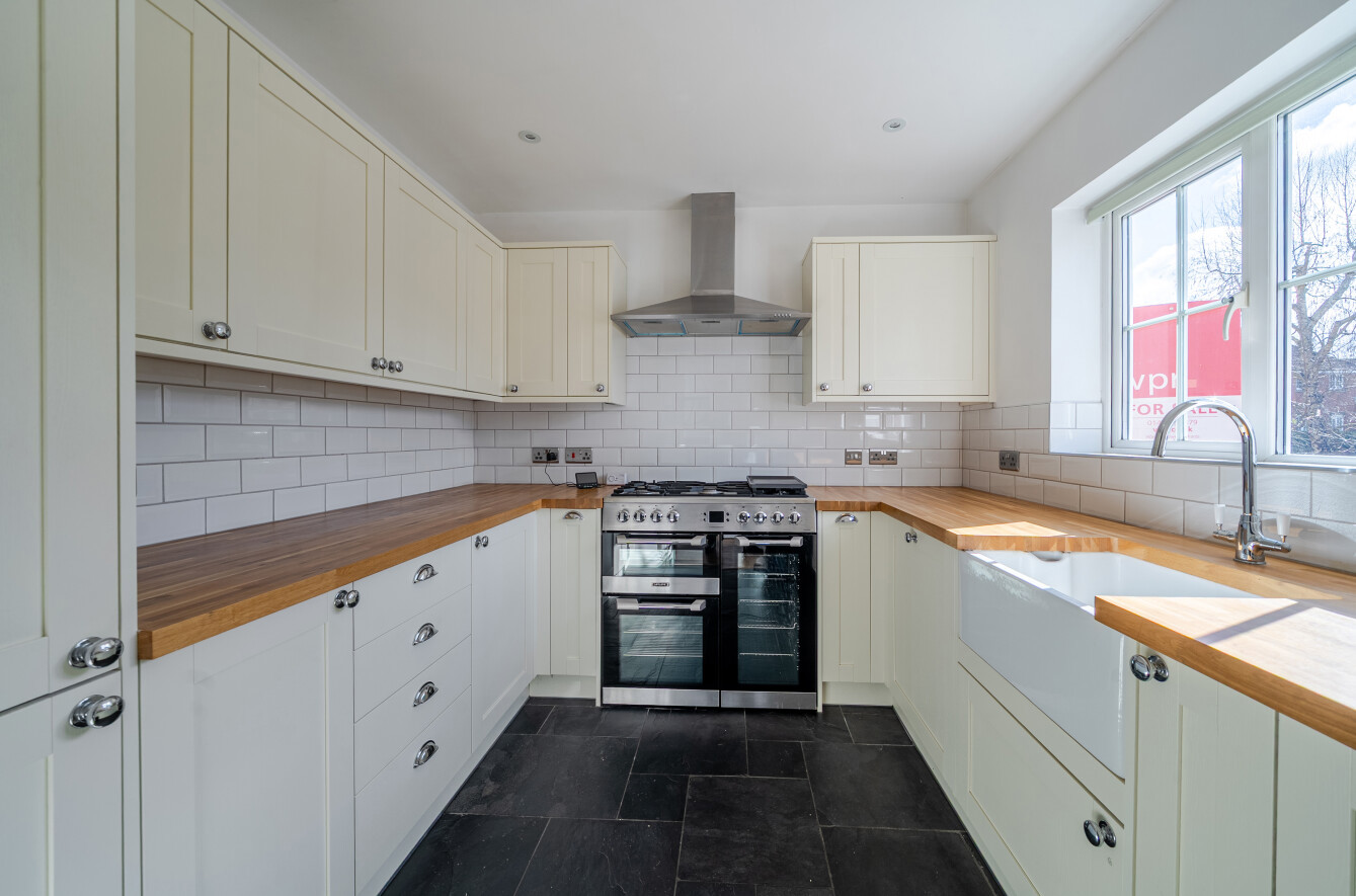 Princess Louise Square, Alton, Hampshire, GU34 Princess Louise Square, Alton, Hampshire, GU34 - Charters