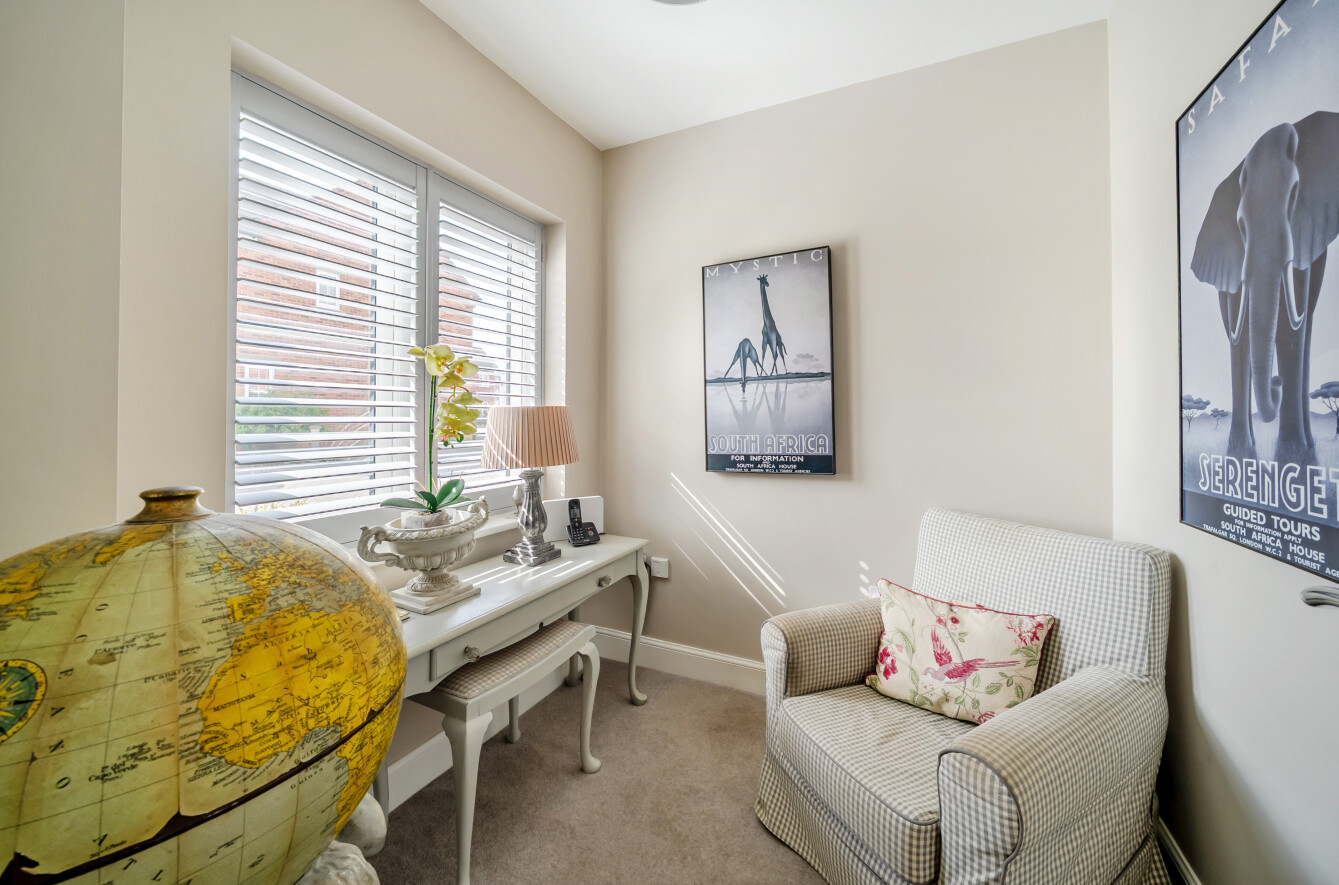 Goswell Square, Alton, Hampshire, GU34