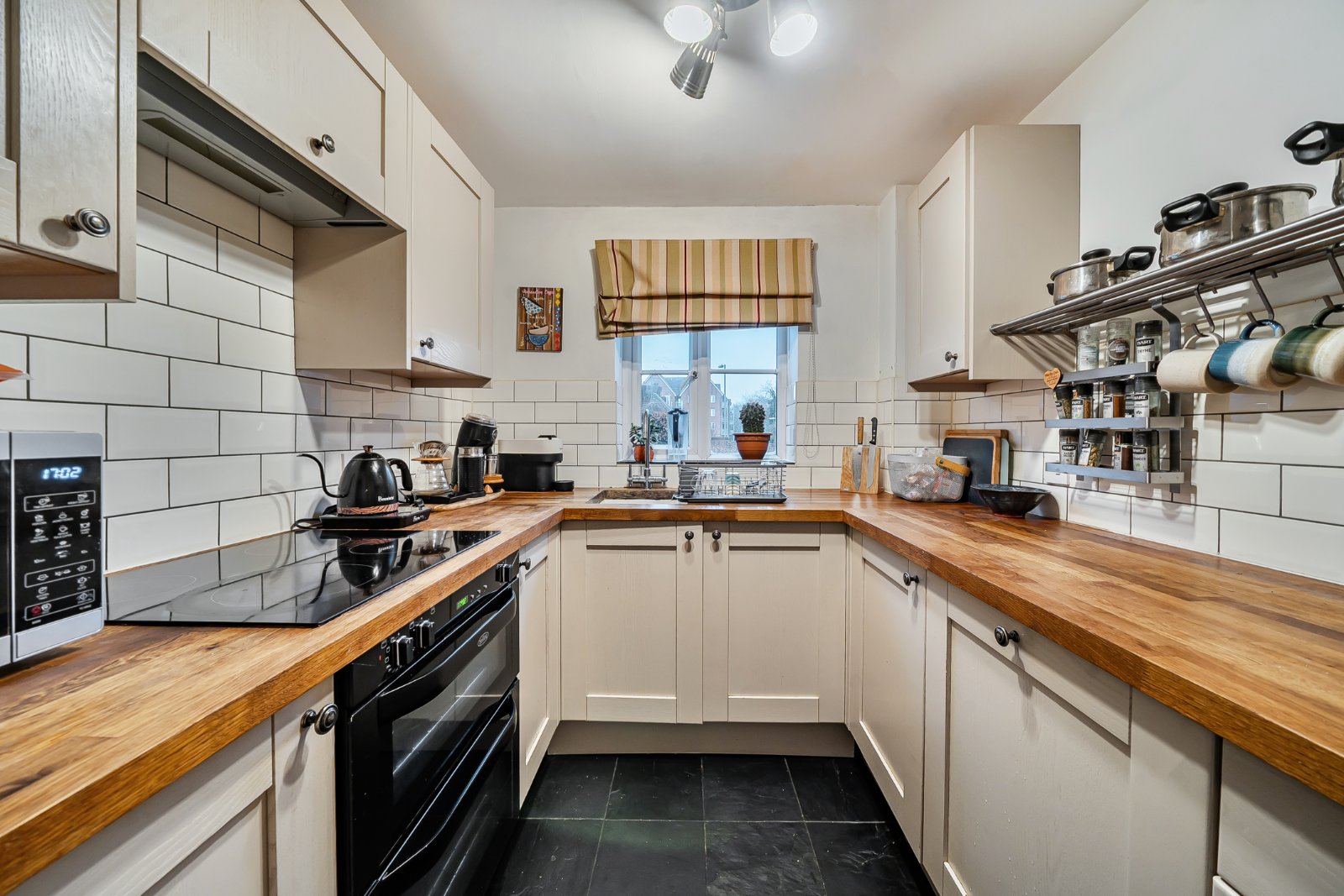 Waterside Court, Alton, Hampshire, GU34 Waterside Court, Alton, Hampshire, GU34 - Charters