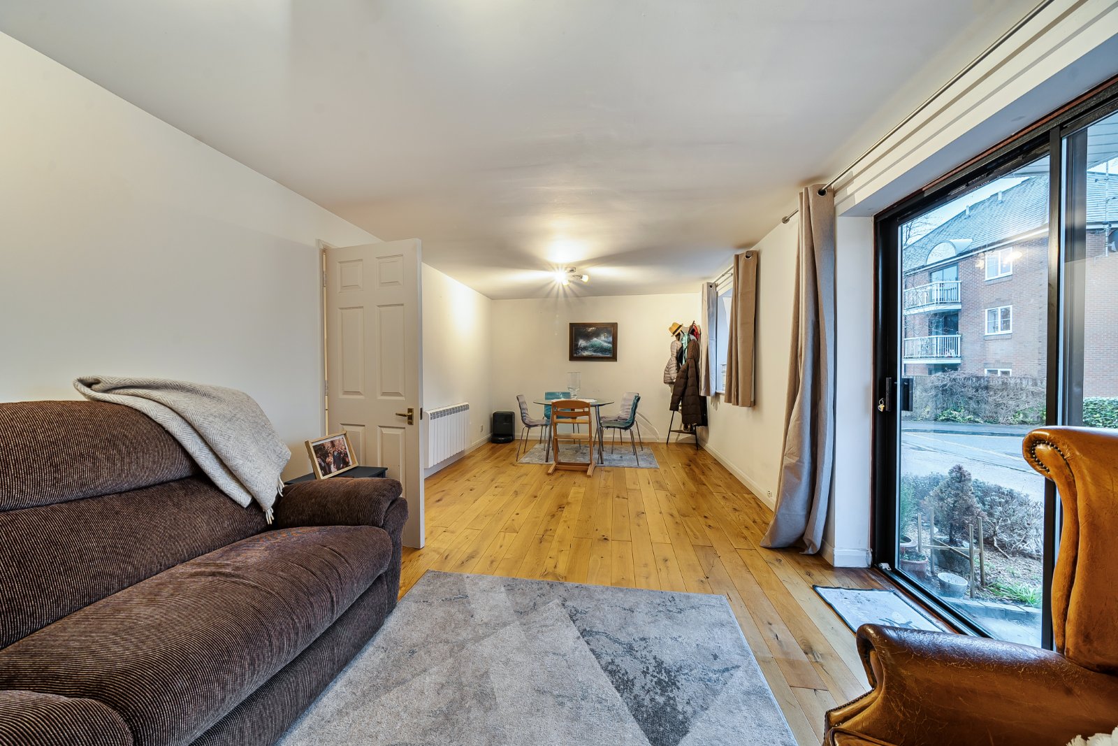 Waterside Court, Alton, Hampshire, GU34 Waterside Court, Alton, Hampshire, GU34 - Charters