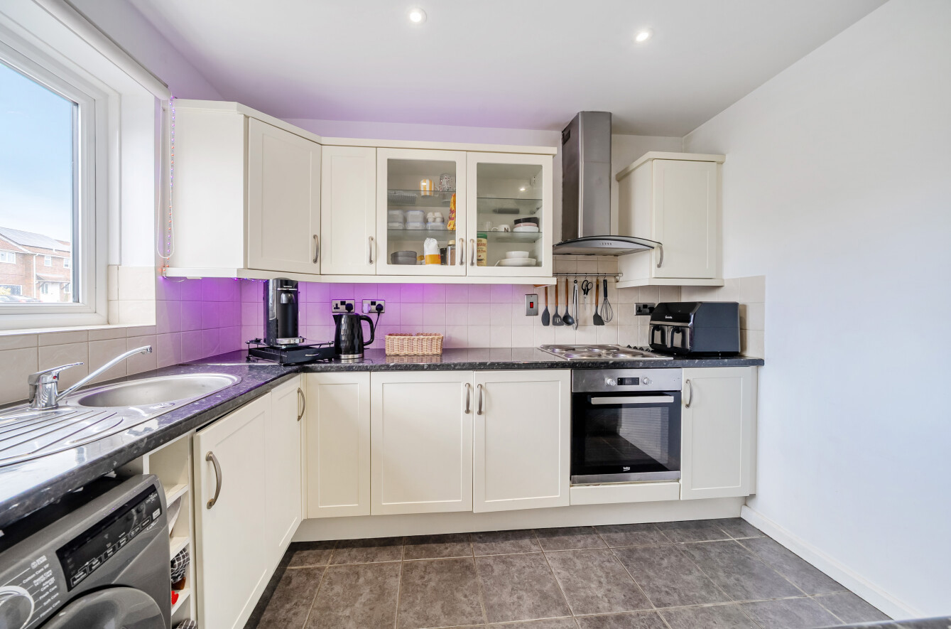 Hazel Road, Four Marks, Alton, Hampshire, GU34 Hazel Road, Four Marks, Alton, Hampshire, GU34 - Charters