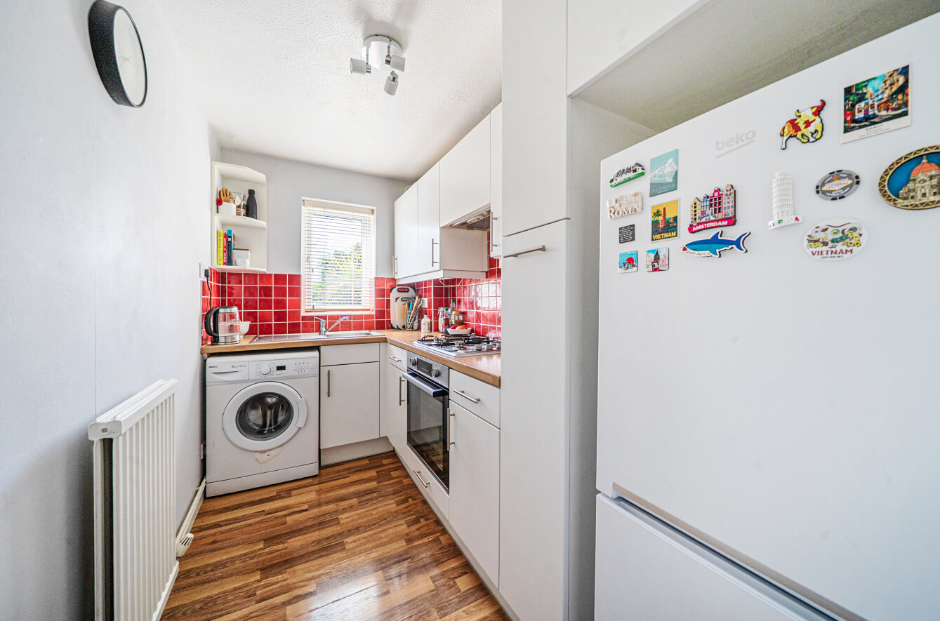 Ascot Close, Alton, Hampshire, GU34 - Charters