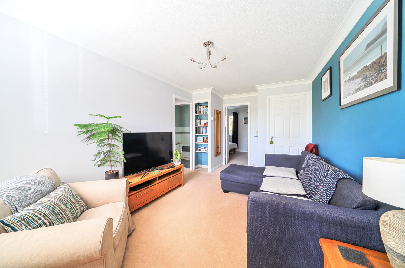 Ascot Close, Alton, Hampshire, GU34 - Charters