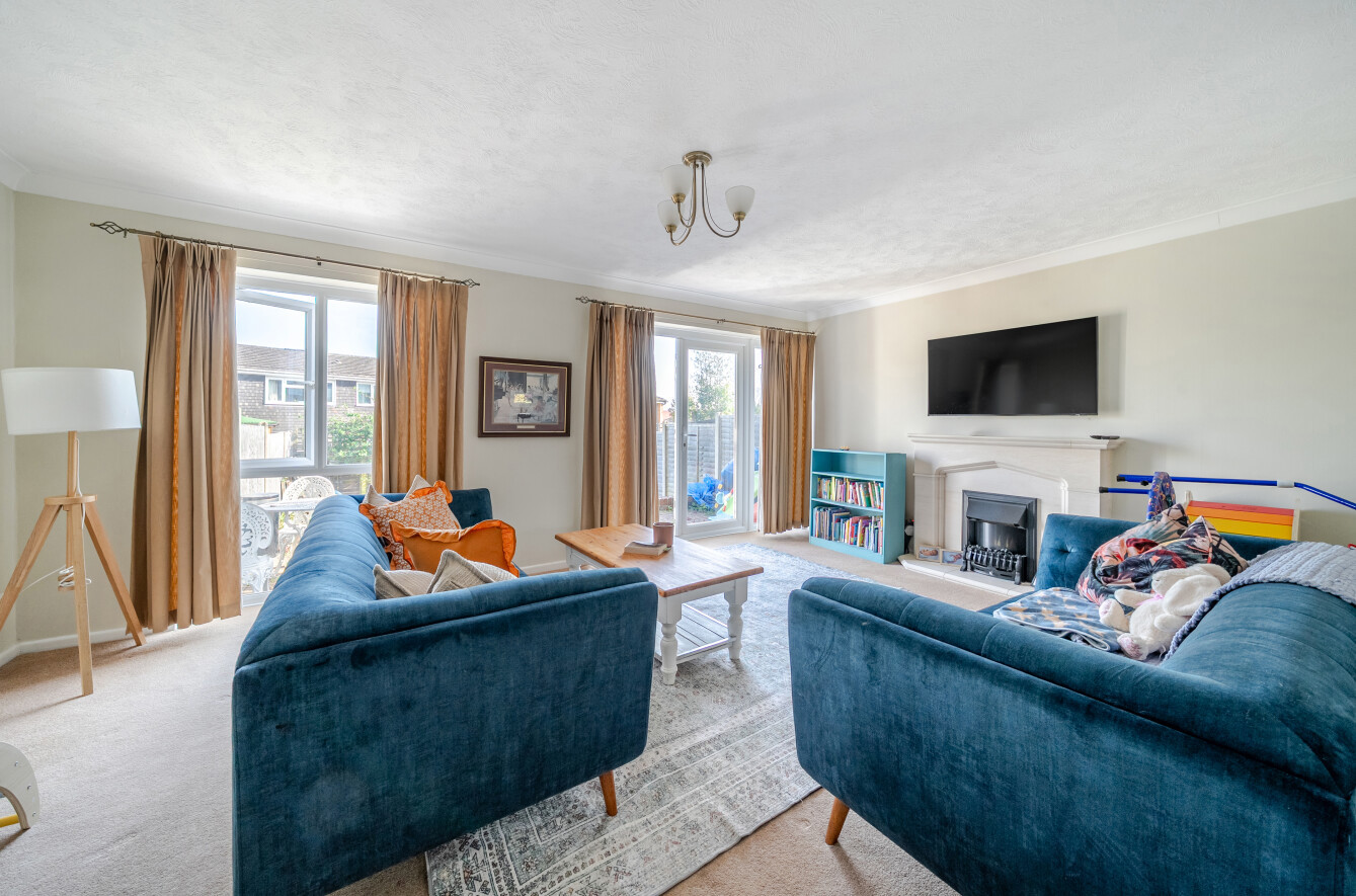 Heron Close, Alton, Hampshire, GU34 Heron Close, Alton, Hampshire, GU34 - Charters