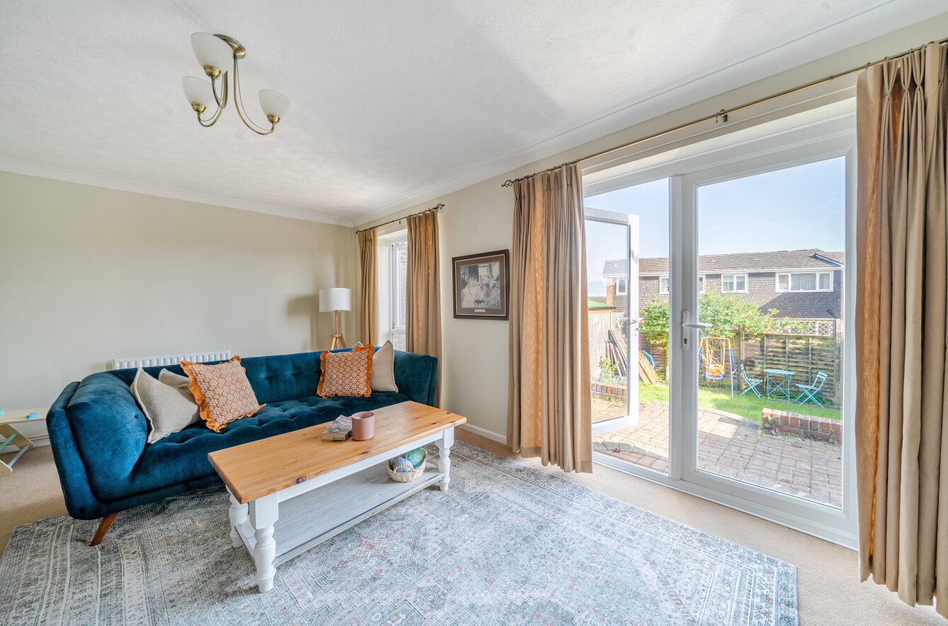 Heron Close, Alton, Hampshire, GU34 Heron Close, Alton, Hampshire, GU34 - Charters