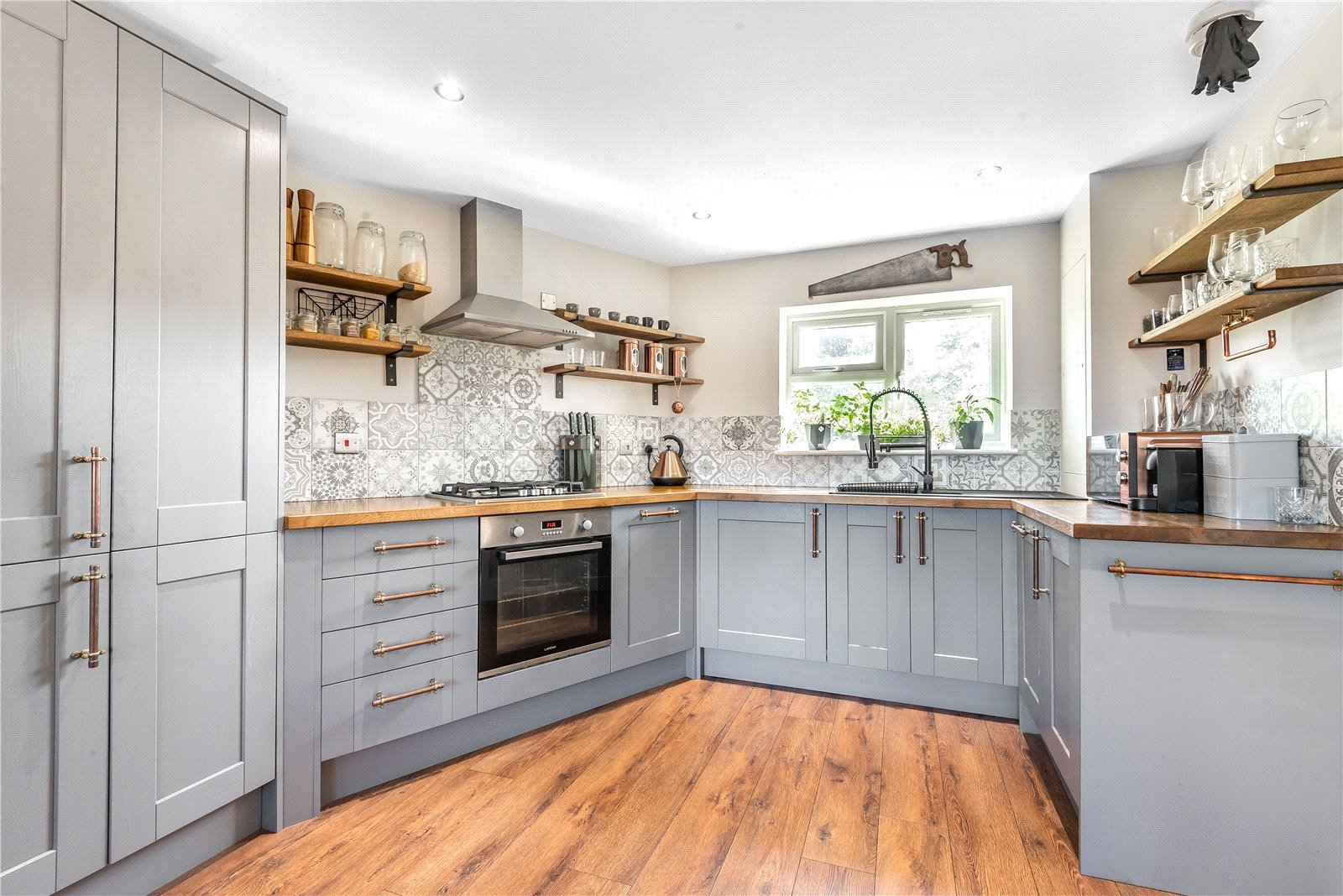 Windmill Fields, Four Marks, Alton, Hampshire, GU34 Windmill Fields, Four Marks, Alton, Hampshire, GU34 - Charters