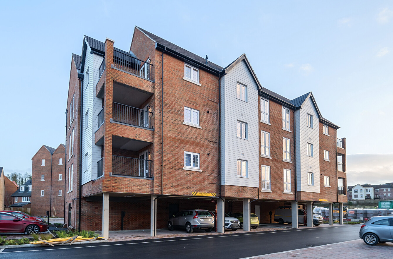 Harp Avenue, Alton, Hampshire, GU34