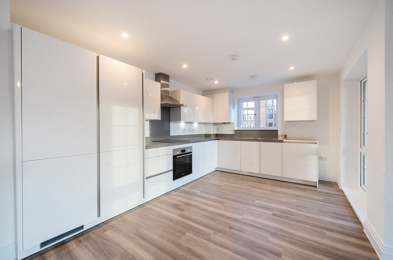 Harp Avenue, Alton, Hampshire, GU34