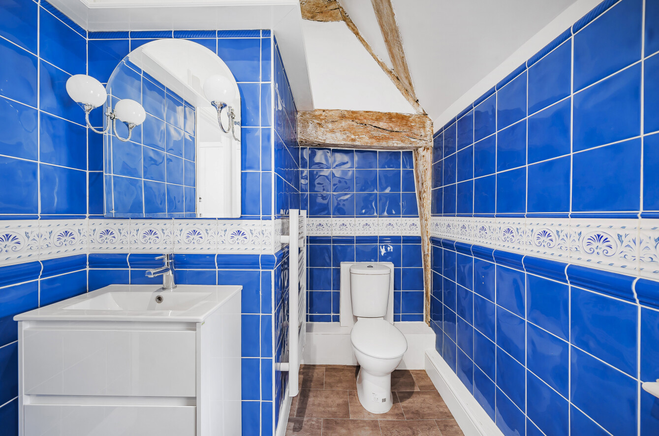 High Street, Alton, Hampshire, GU34