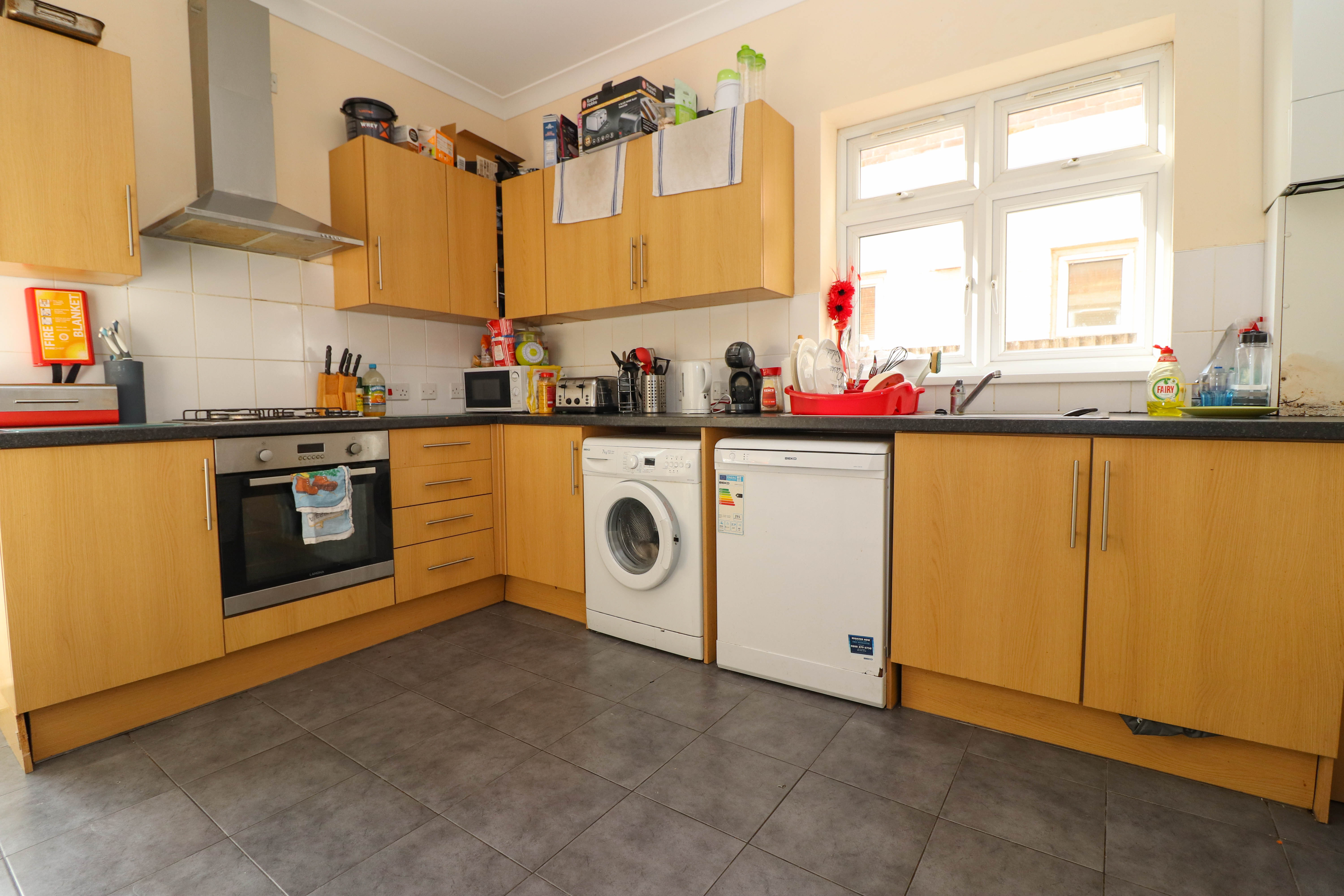 Wilton Avenue, Southampton, SO15 - Charters