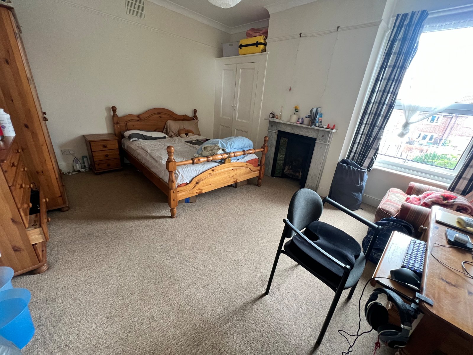 Lodge Road GOLD, Southampton, Hampshire, SO14 - Charters