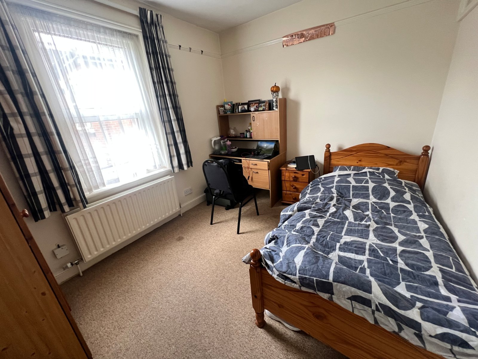 Lodge Road GOLD, Southampton, Hampshire, SO14 - Charters