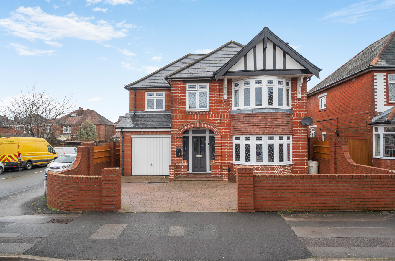 Whites Road, Bitterne, Southampton, Hampshire, SO19