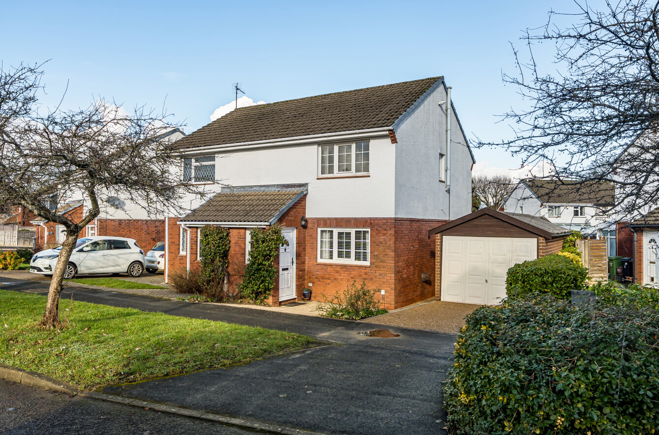 Lambourne Road, West End, Southampton, Hampshire, SO18