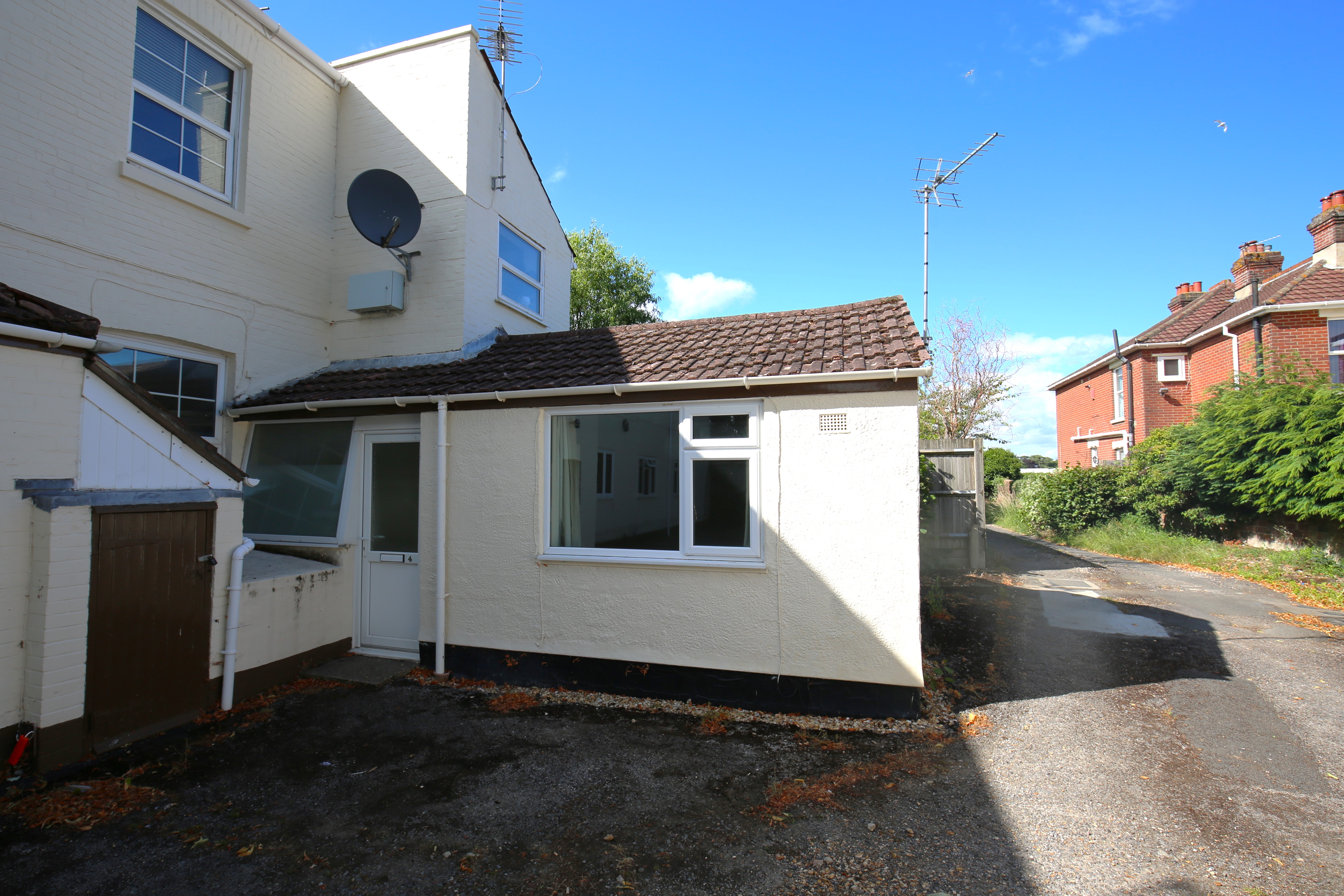 St Annes Road, Woolston, Southampton, Hampshire, SO19 - Charters