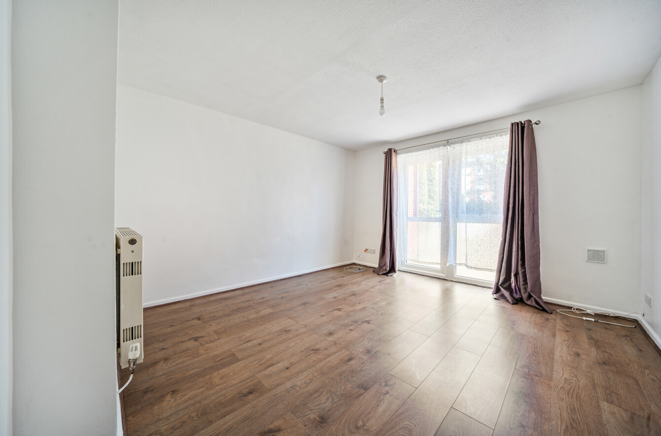 Cobden Avenue, Bitterne Park, Southampton, Hampshire, SO18 - Charters