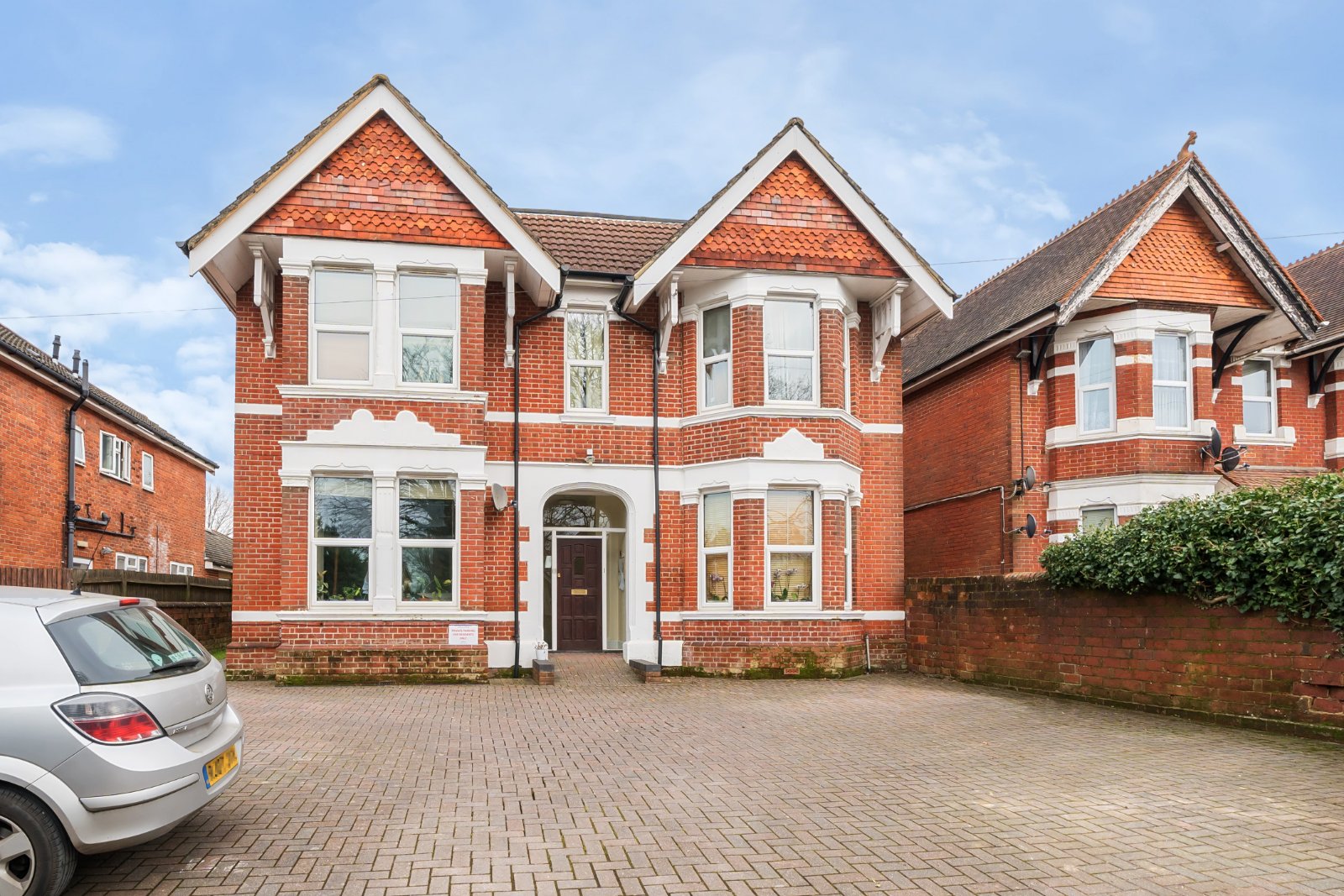 Portsmouth Road, Woolston, Southampton, Hampshire, SO19 - Charters