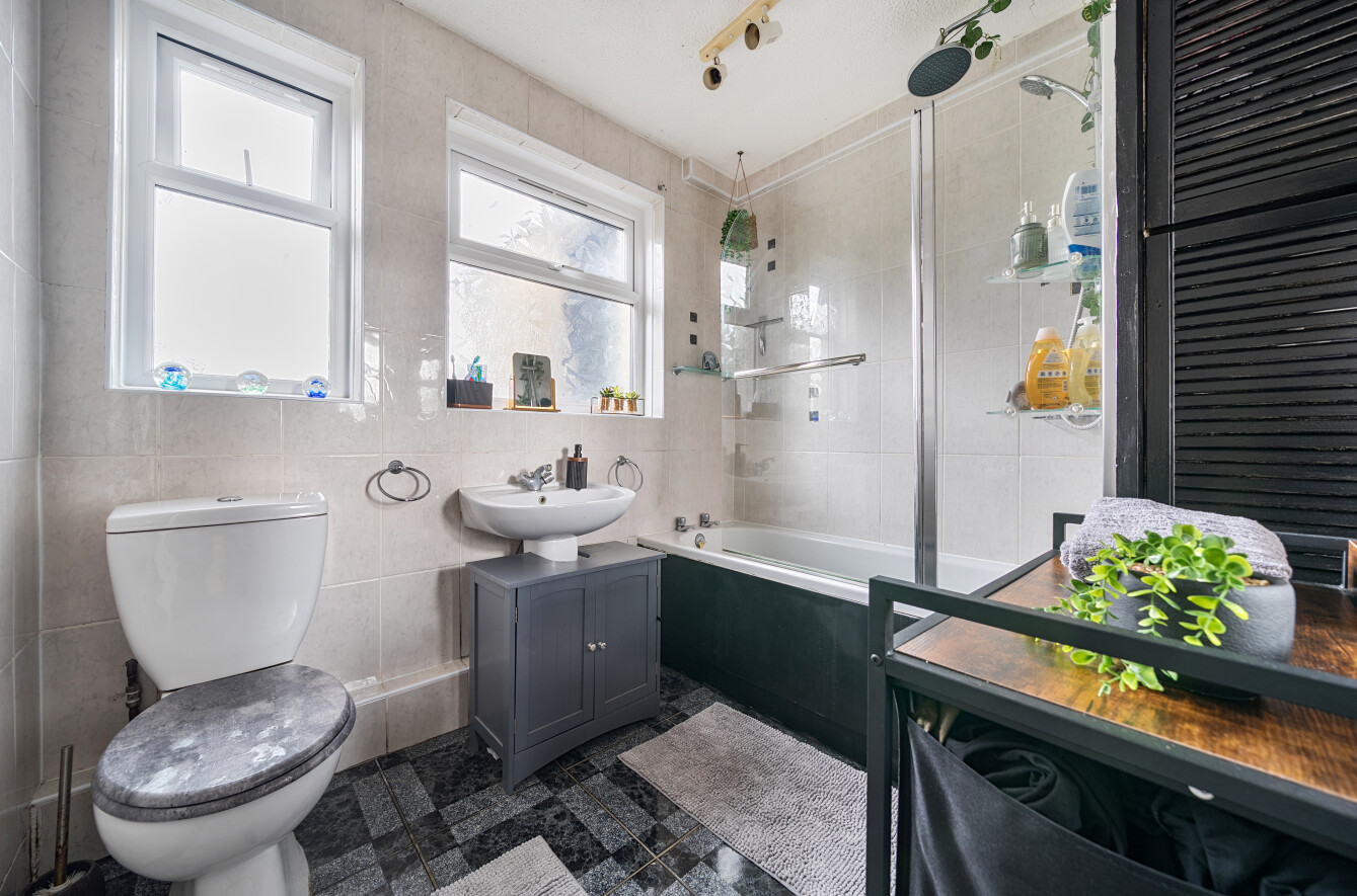 Butts Close, Sholing, Southampton, Hampshire, SO19