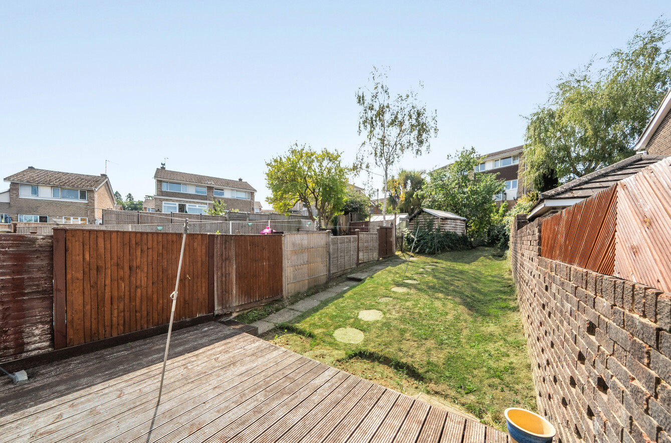 Arden Close, Southampton, Hampshire, SO18 - Charters