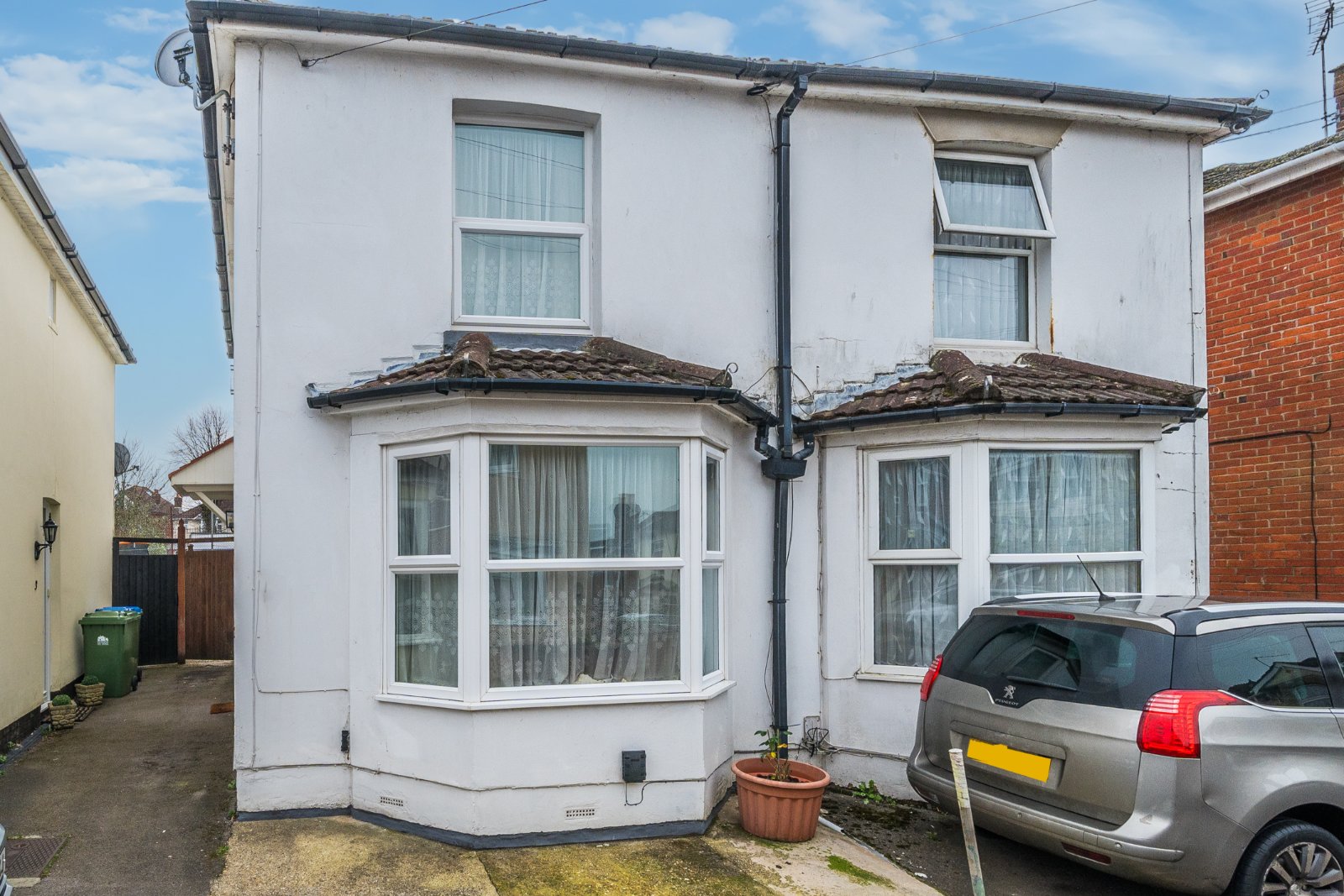 Surrey Road, Woolston, Southampton, Hampshire, SO19 - Charters