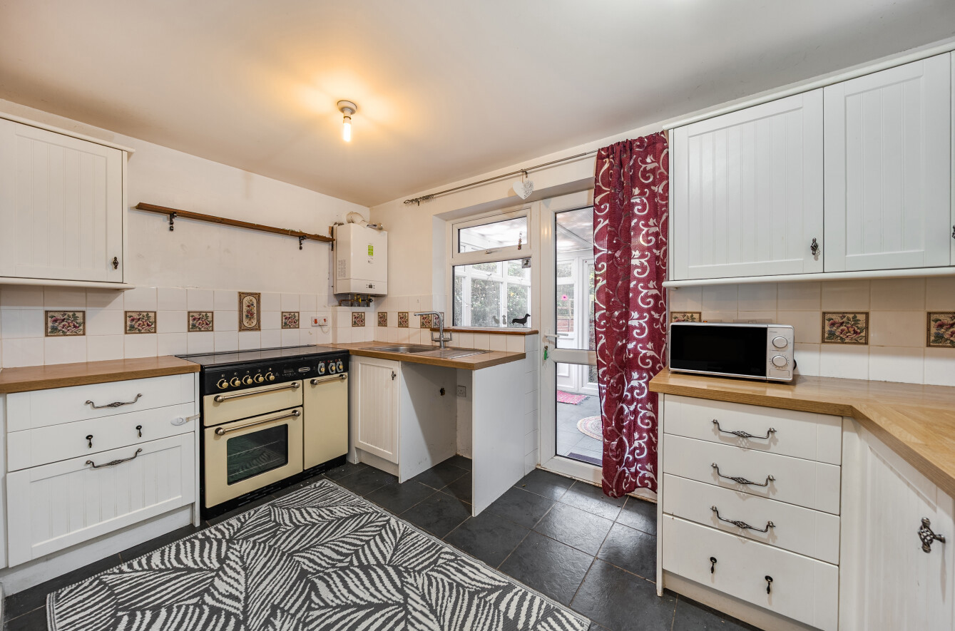 Romill Close, West End, Southampton, Hampshire, SO18