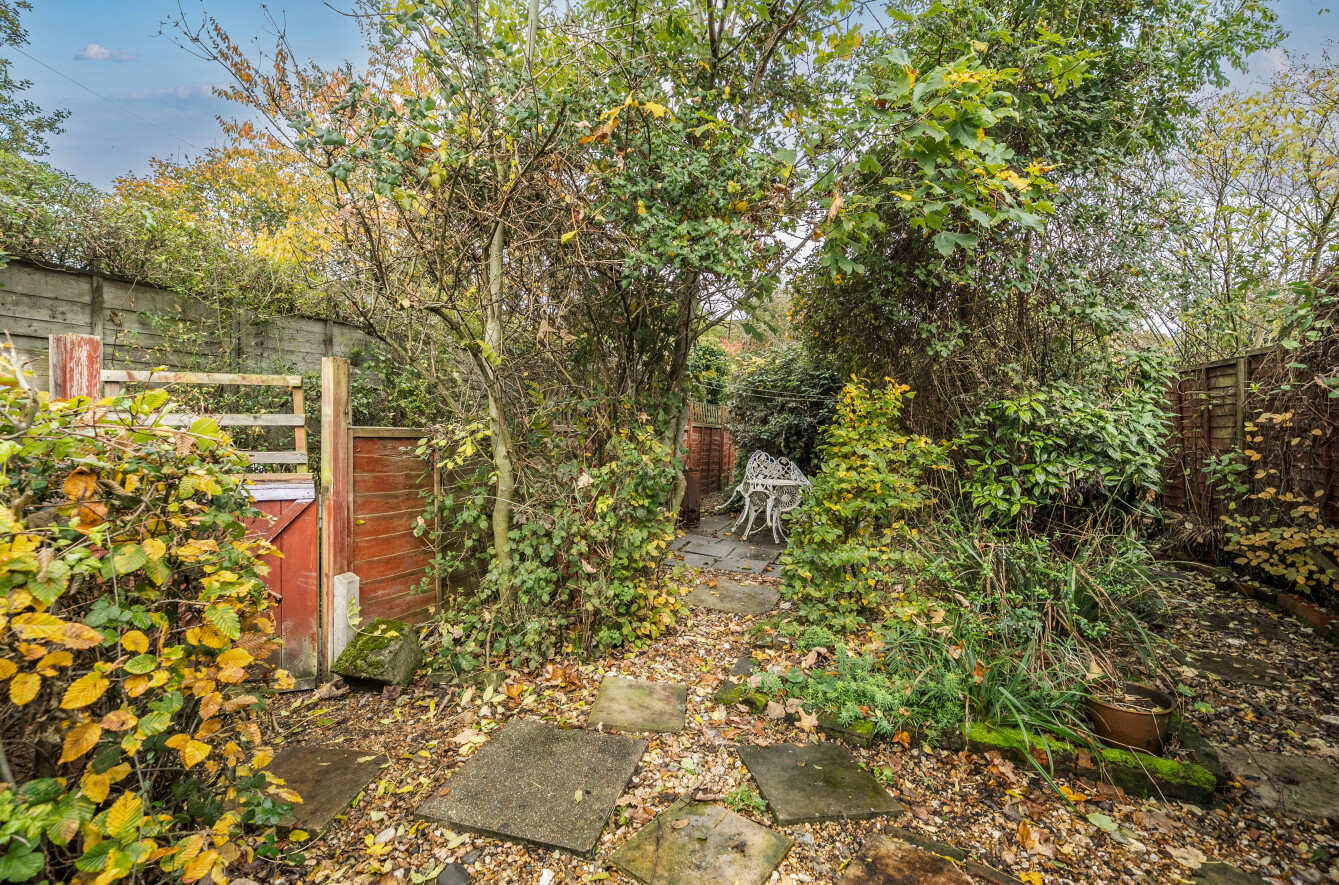 Romill Close, West End, Southampton, Hampshire, SO18