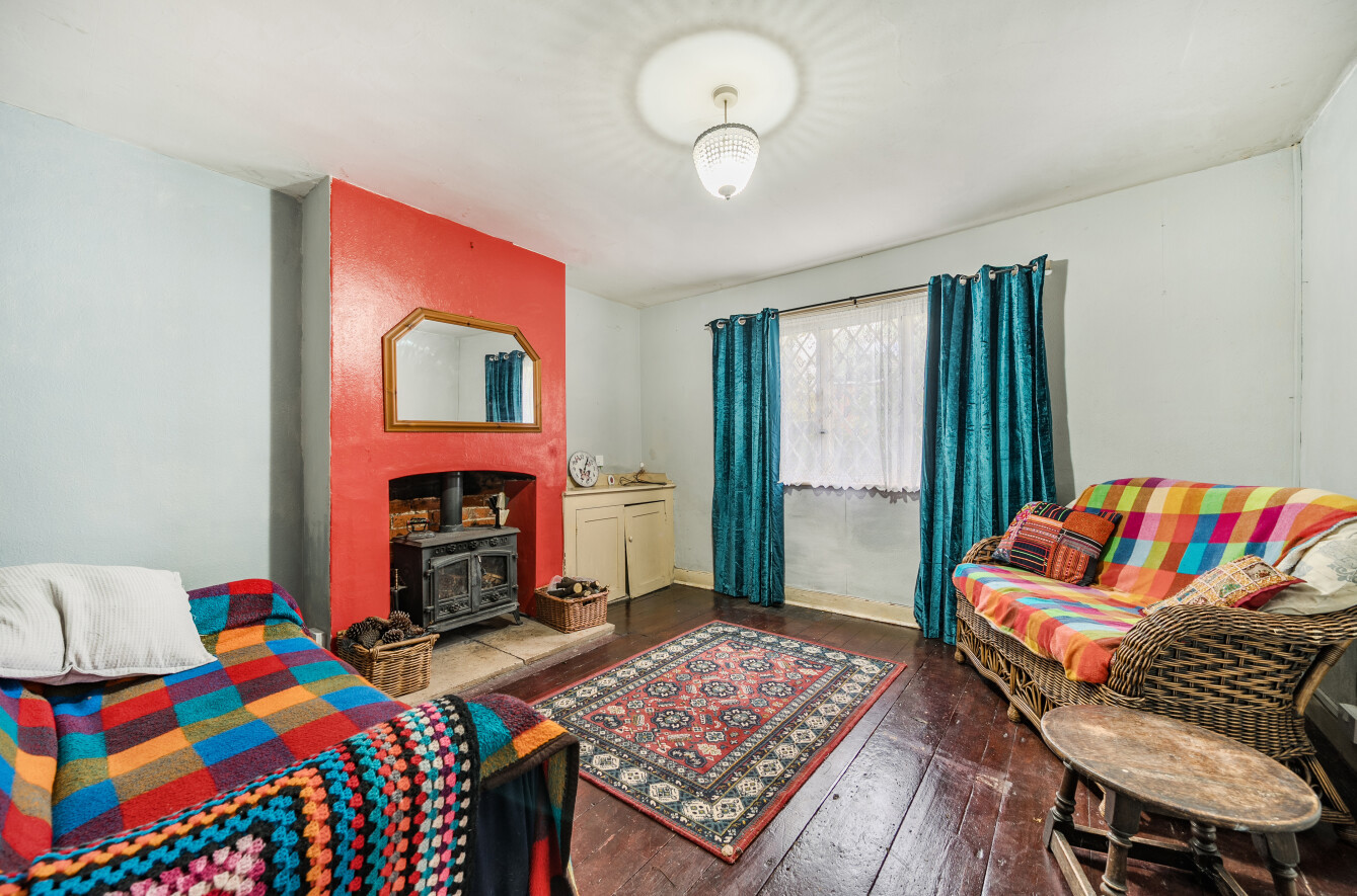 Romill Close, West End, Southampton, Hampshire, SO18