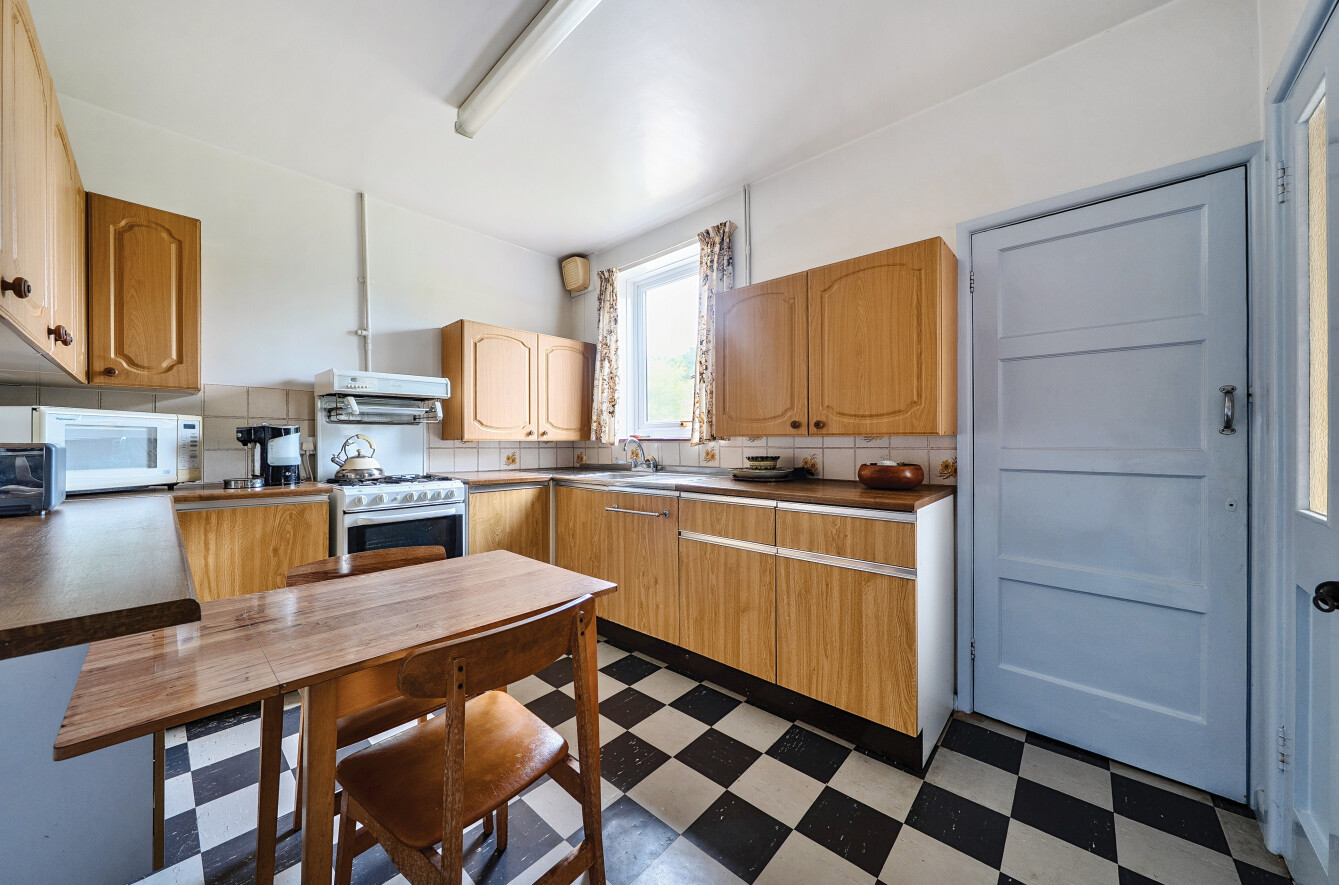 Barry Road, Southampton, Hampshire, SO19