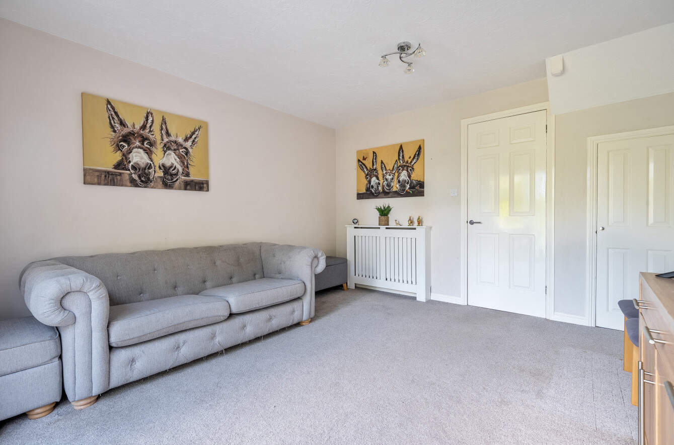 Vokes Close, Southampton, Hampshire, SO19 - Charters