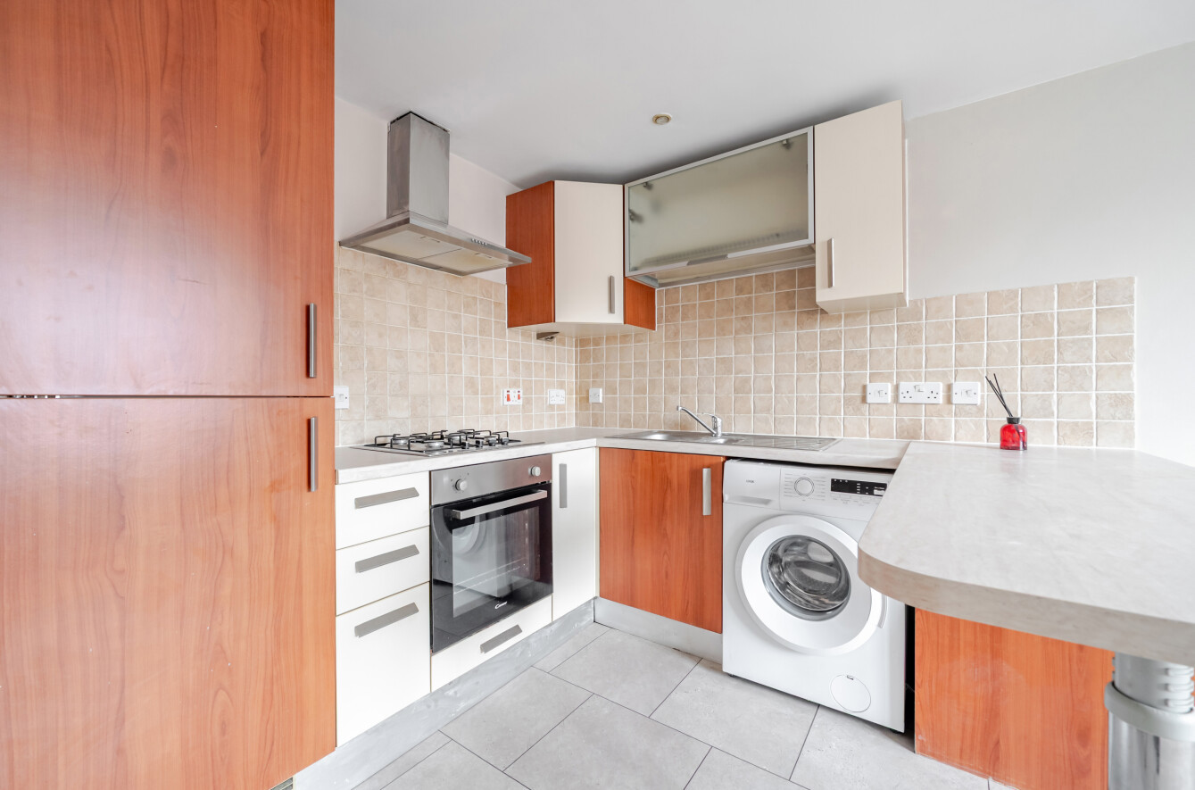 Hanns Way, Eastleigh, Hampshire, SO50 - Charters