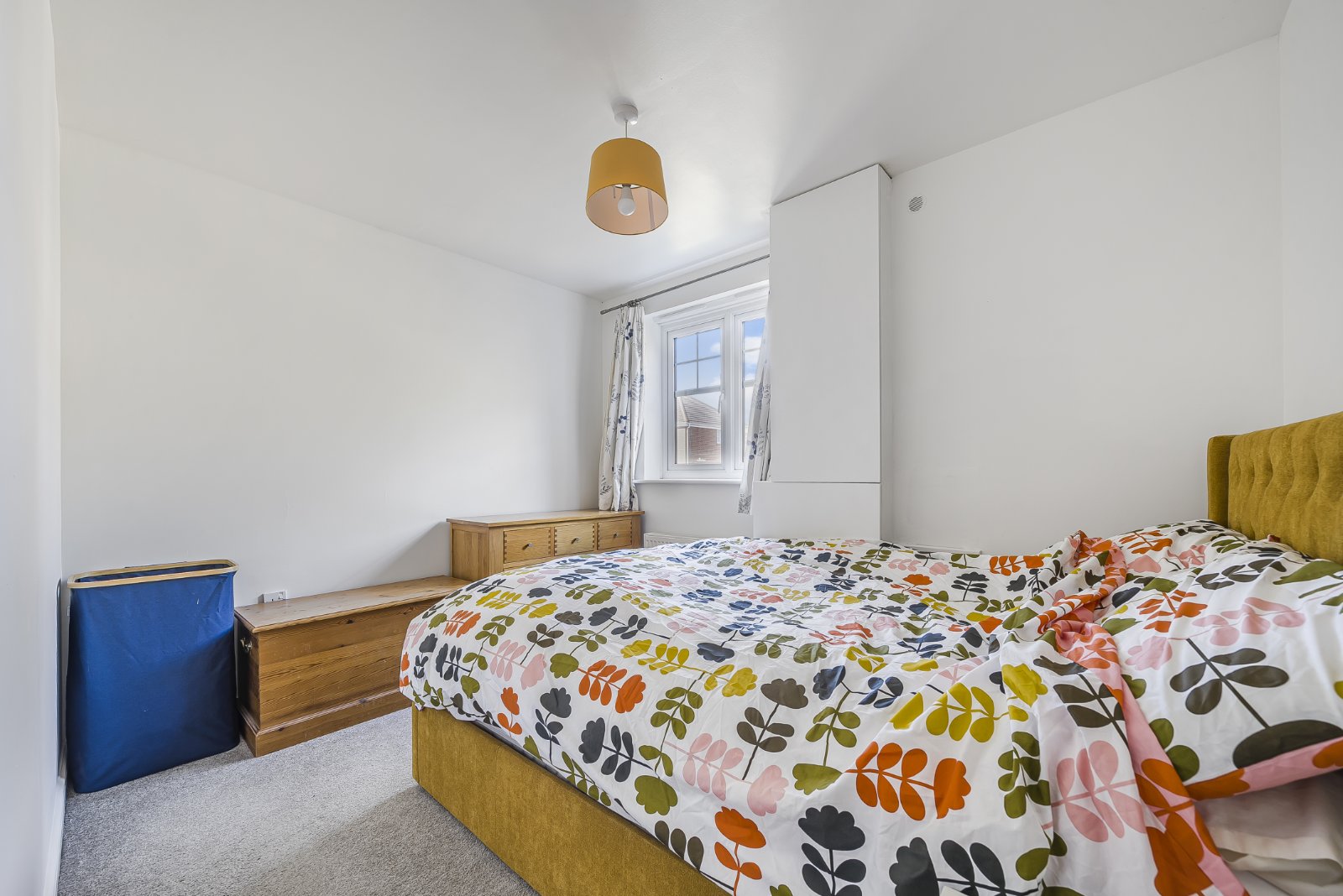 Stranding Street, Eastleigh, Hampshire, SO50 - Charters