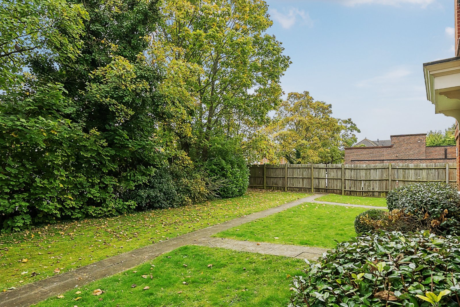William Panter Court, Eastleigh, Hampshire, SO50 - Charters