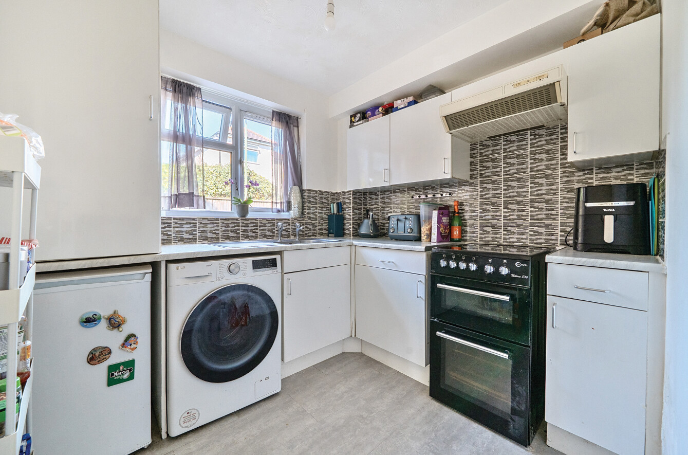 Campbell Way, Fair Oak, Hampshire, SO50 - Charters